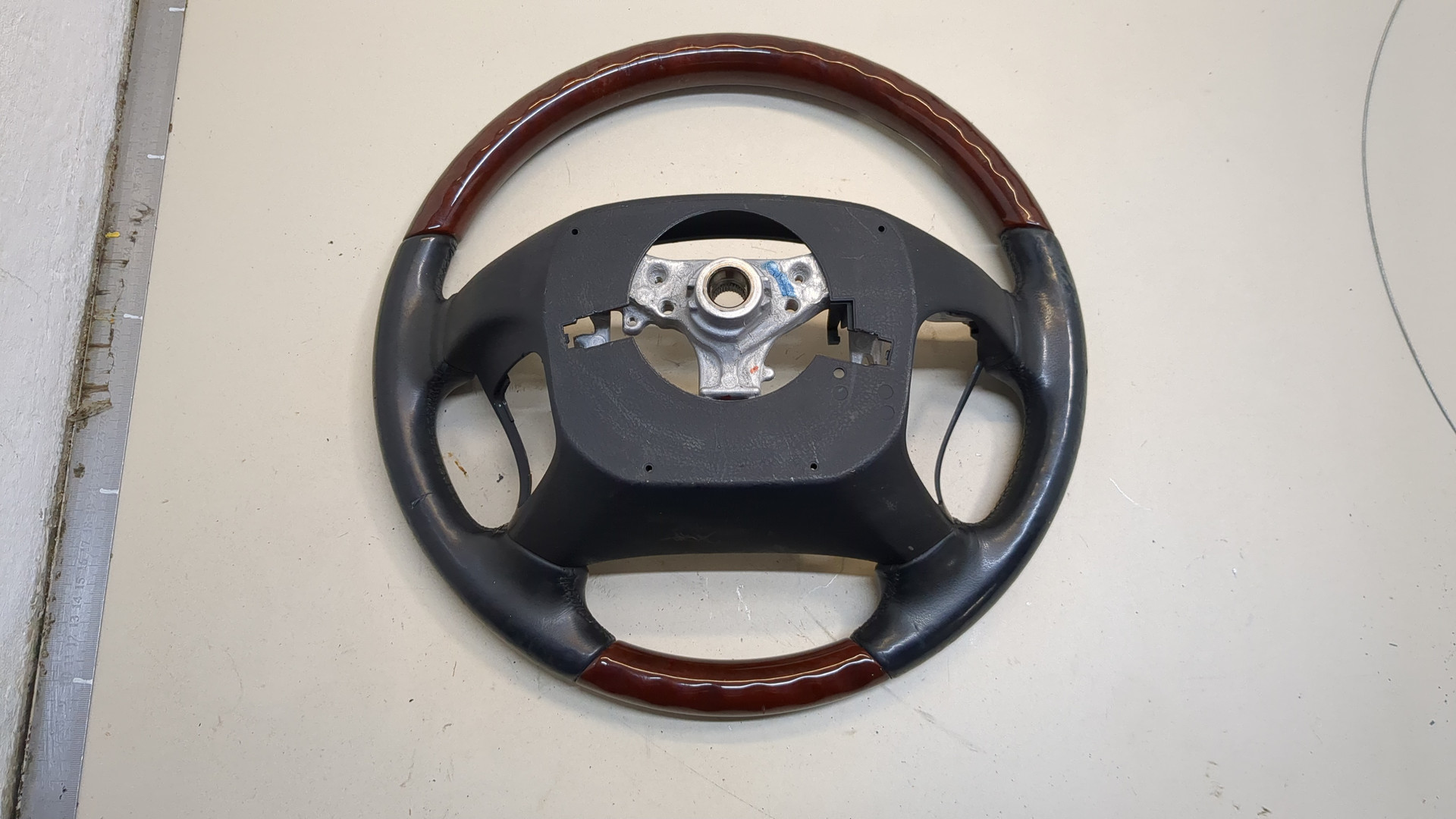 Рулевое колесо (руль)