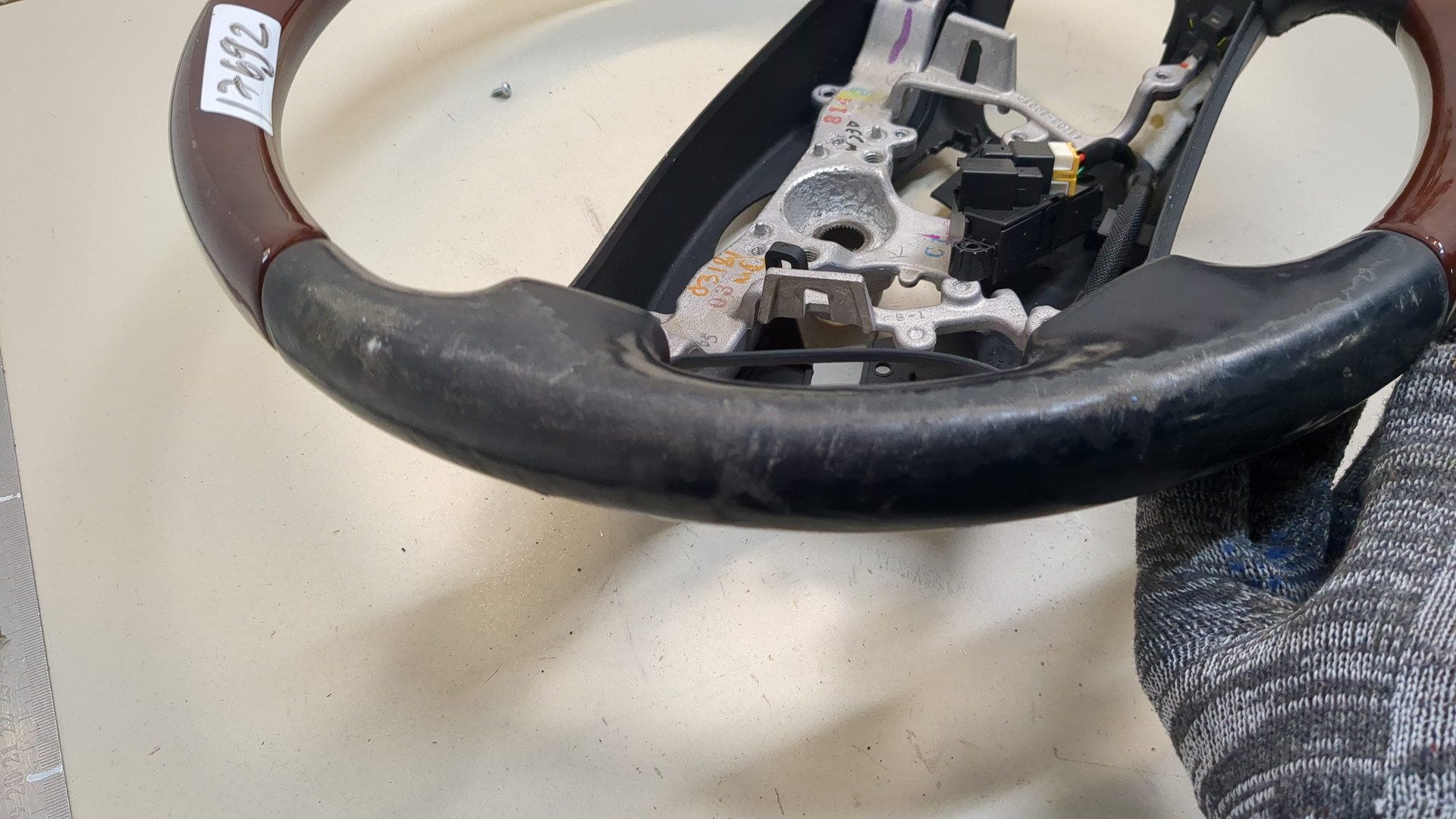 Рулевое колесо (руль)