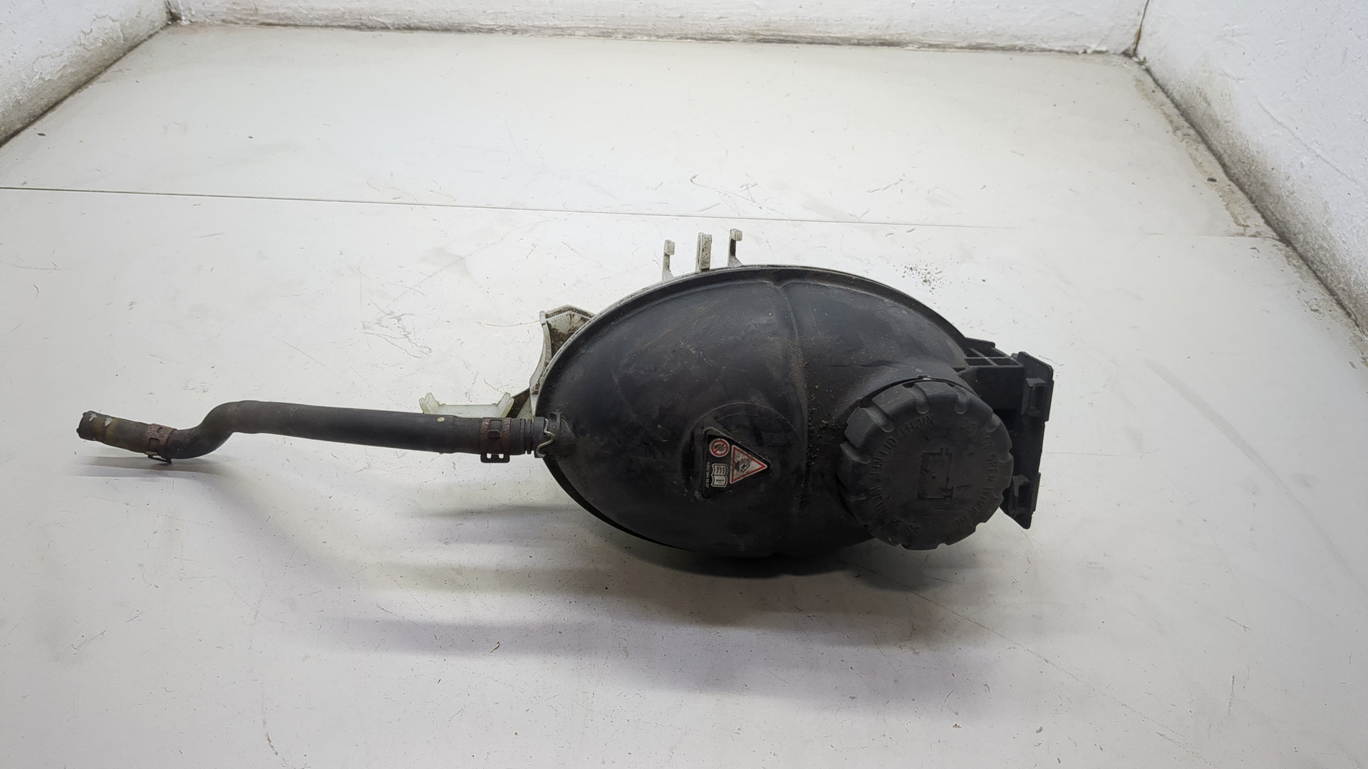 Бачок расширительный