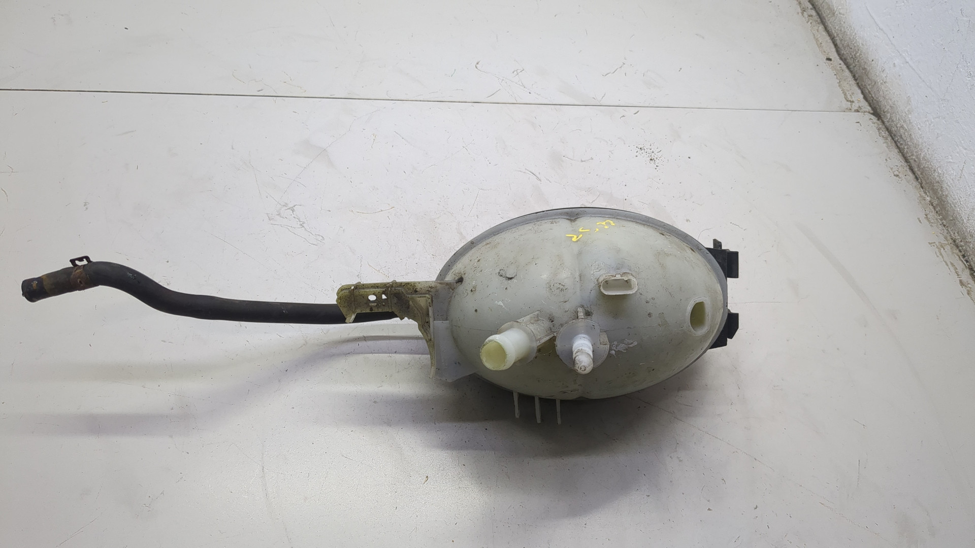 Бачок расширительный