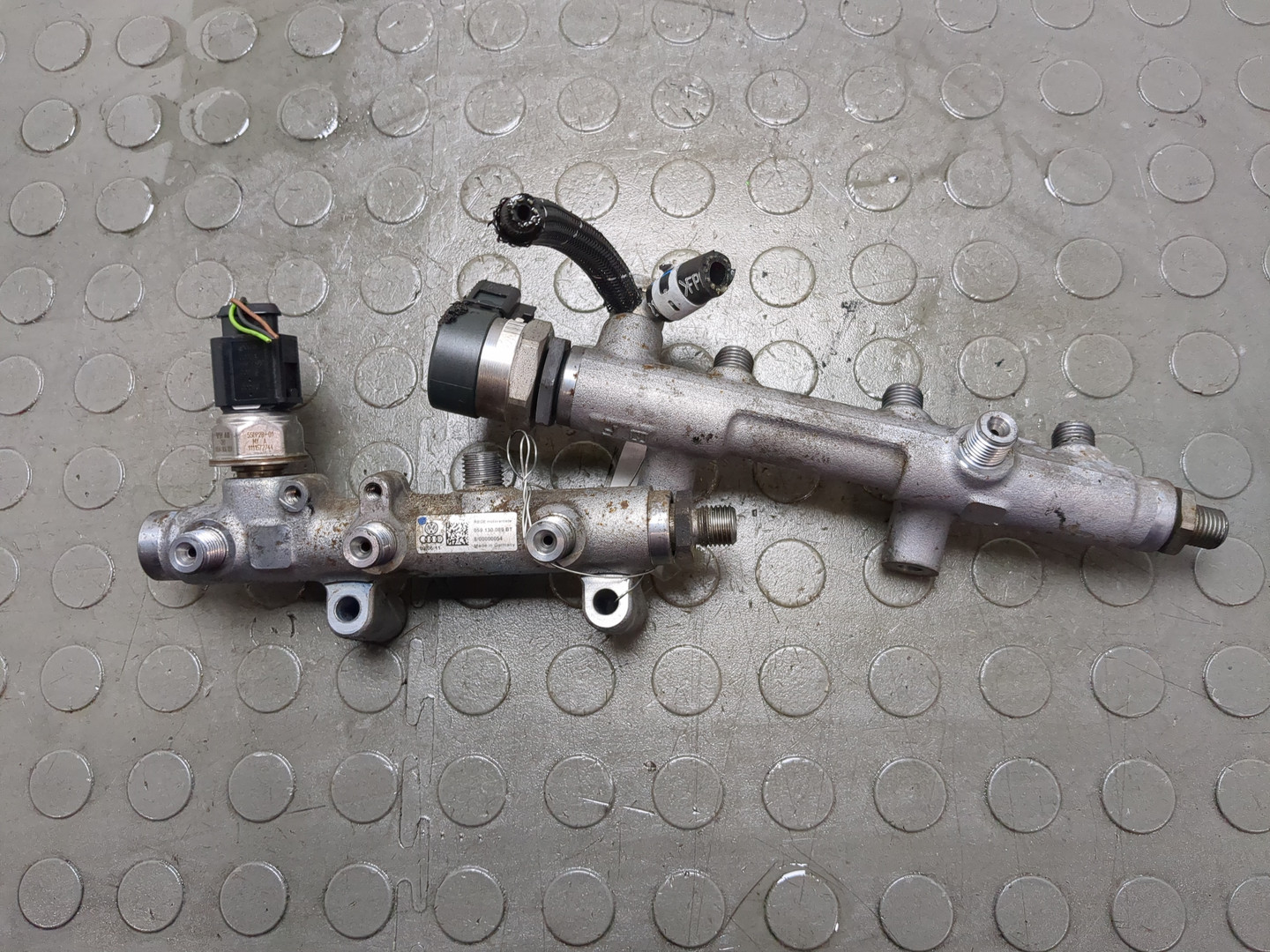 Рейка топливная (рампа)