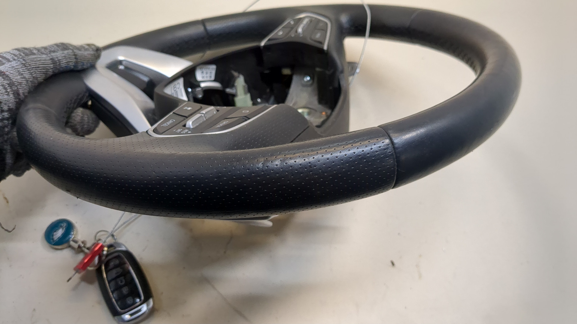 Рулевое колесо (руль)