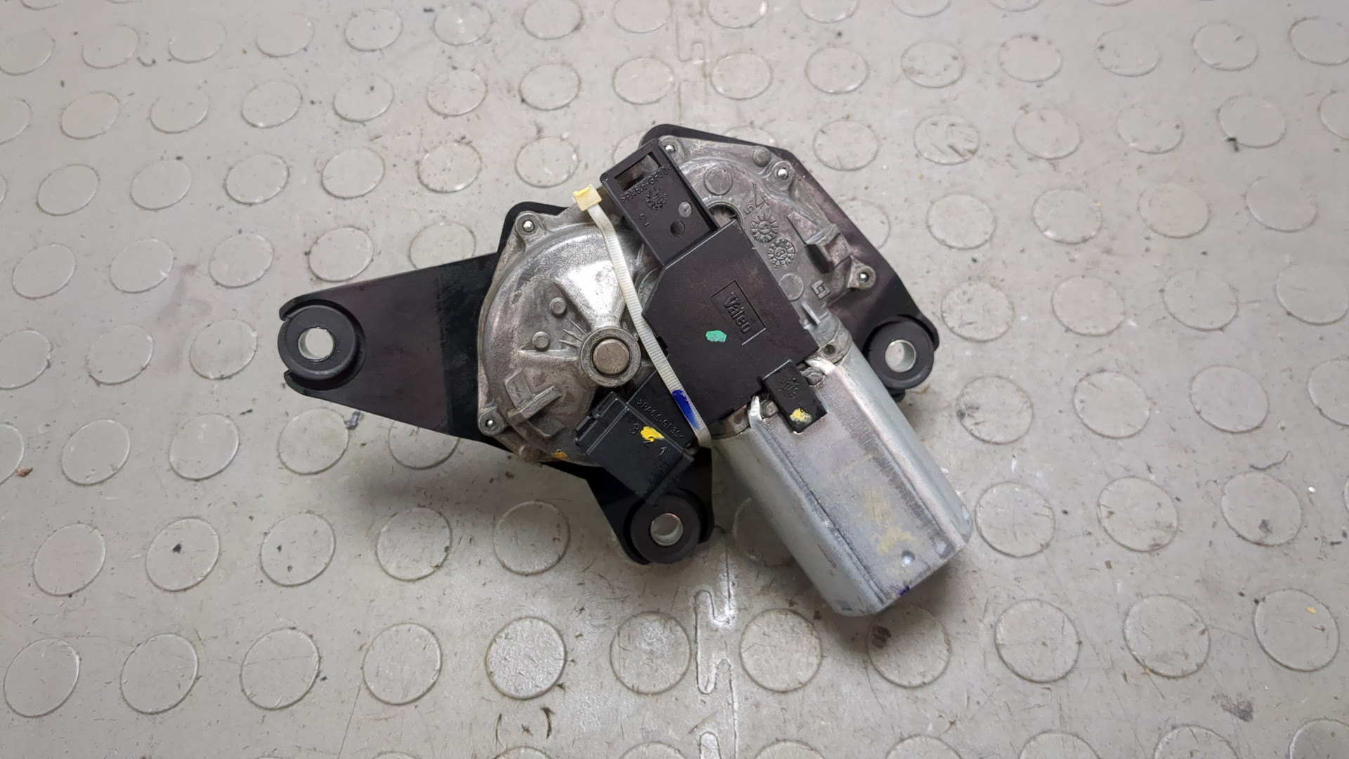 Моторчик стеклоочистителя задний