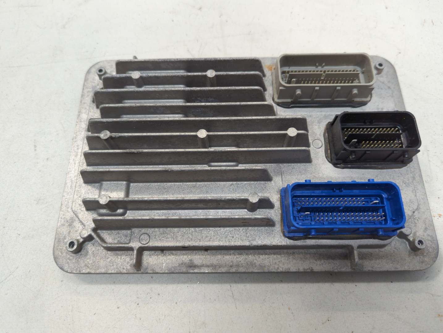 Блок управления двигателем