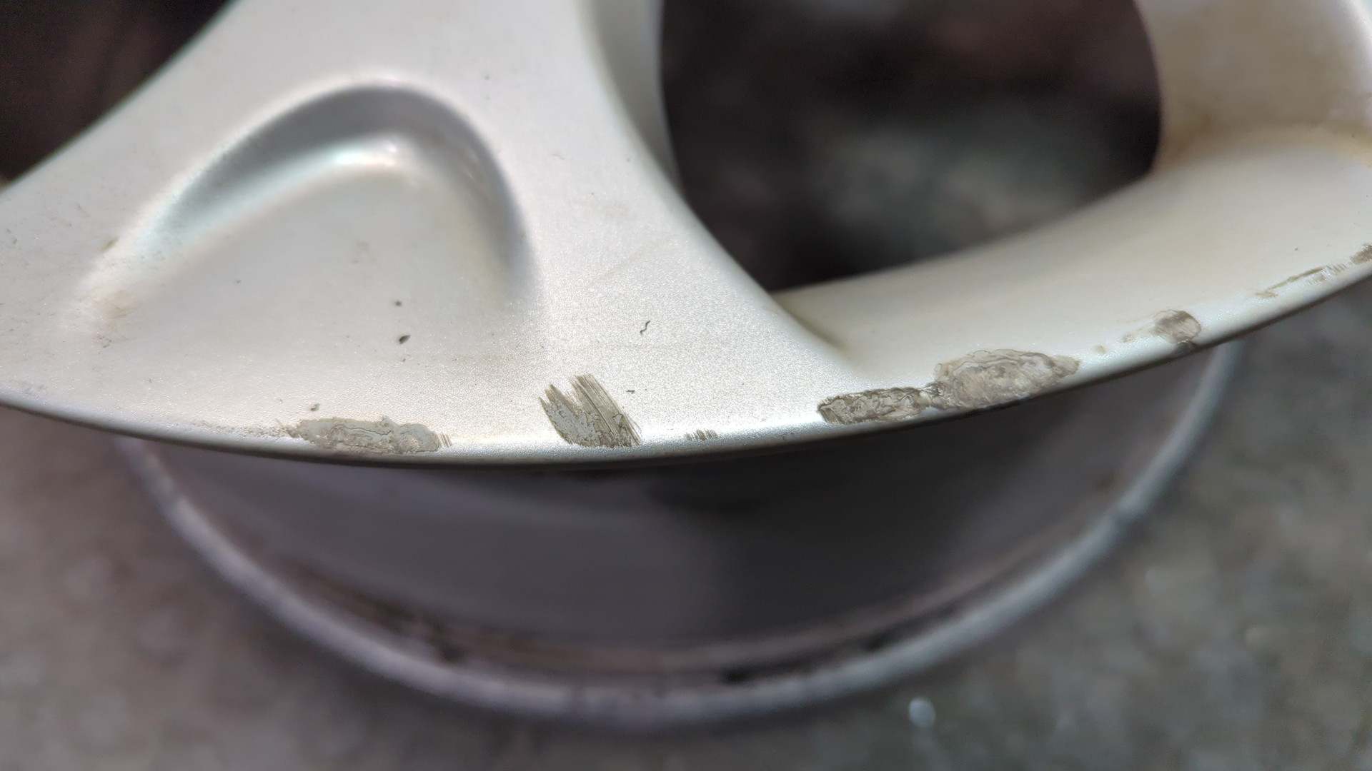 Диски колесные литые 4 шт