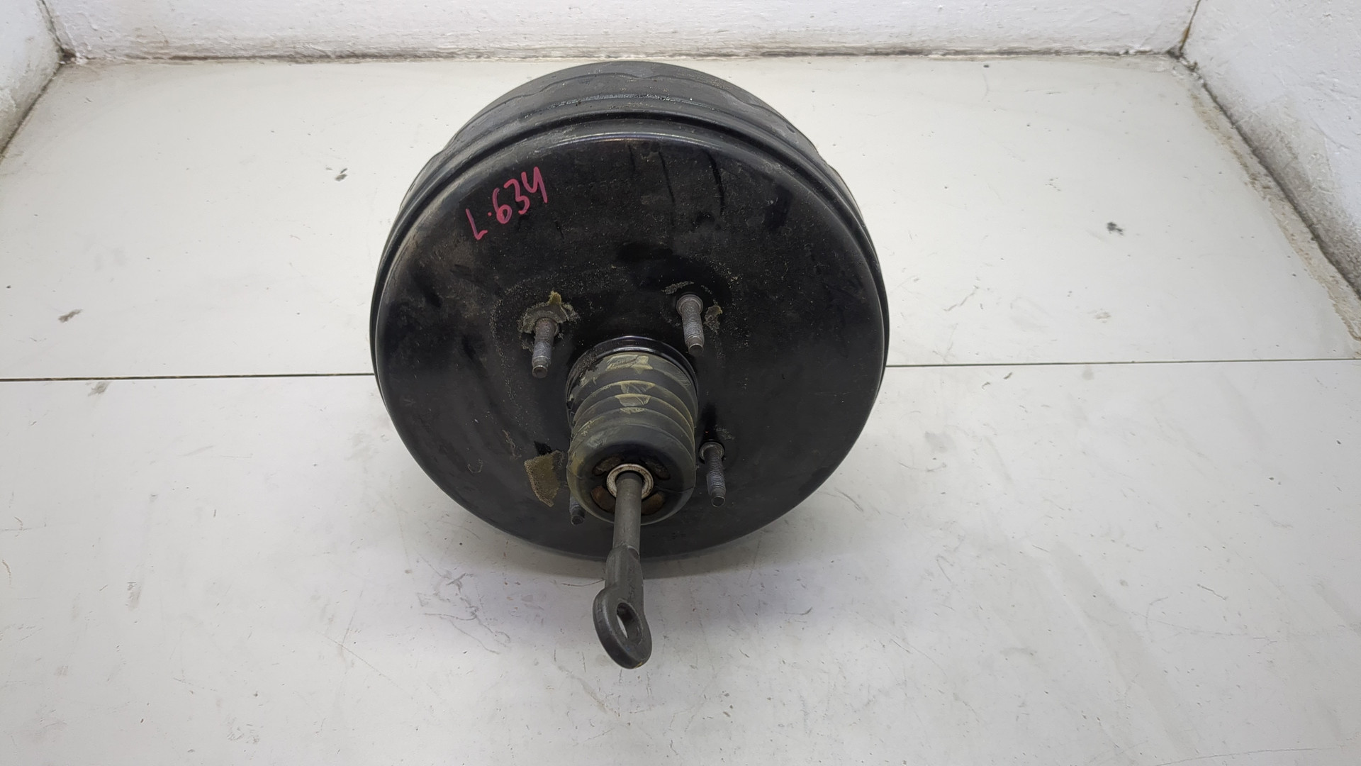 Цилиндр тормозной главный