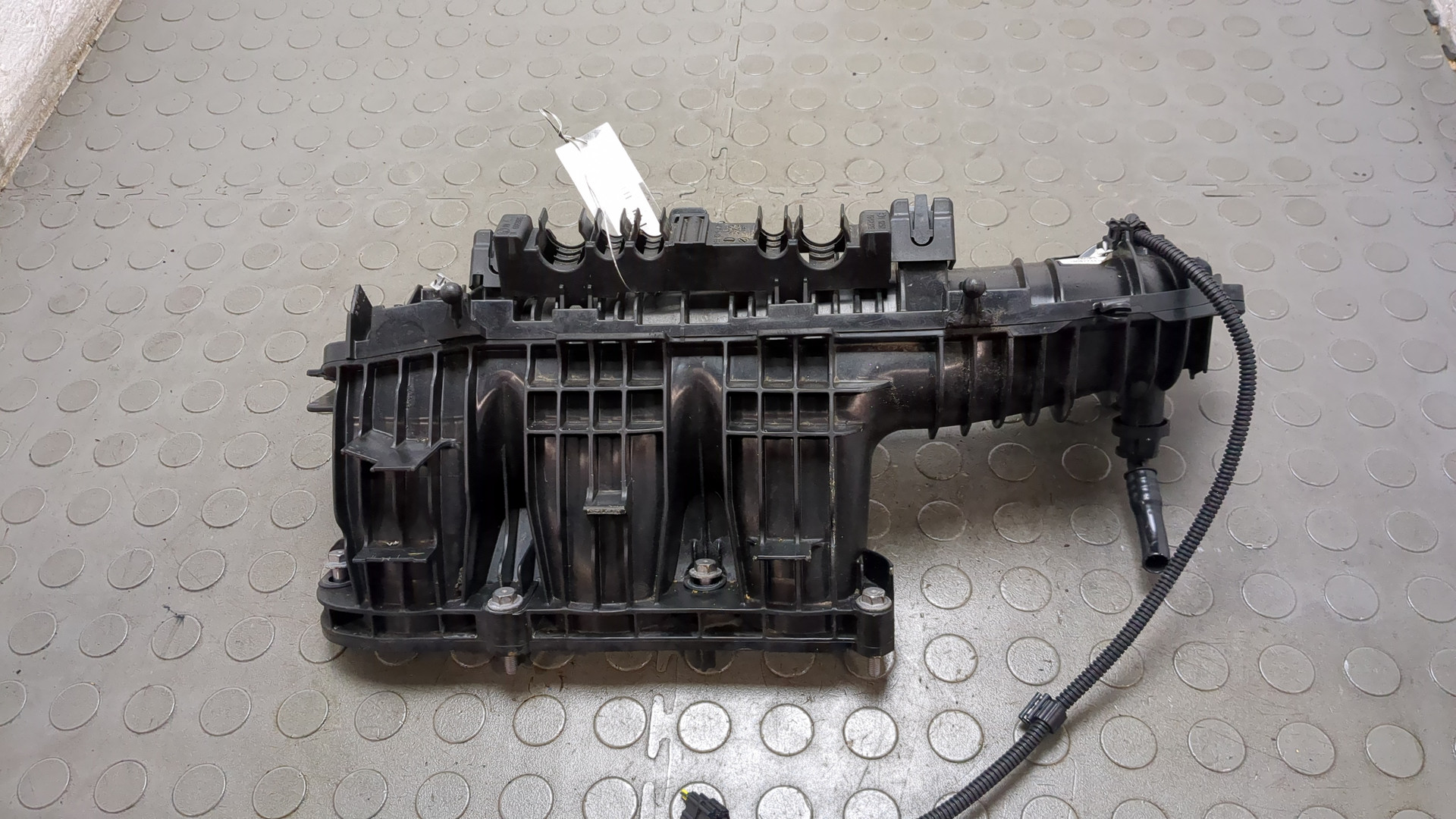 Коллектор впускной