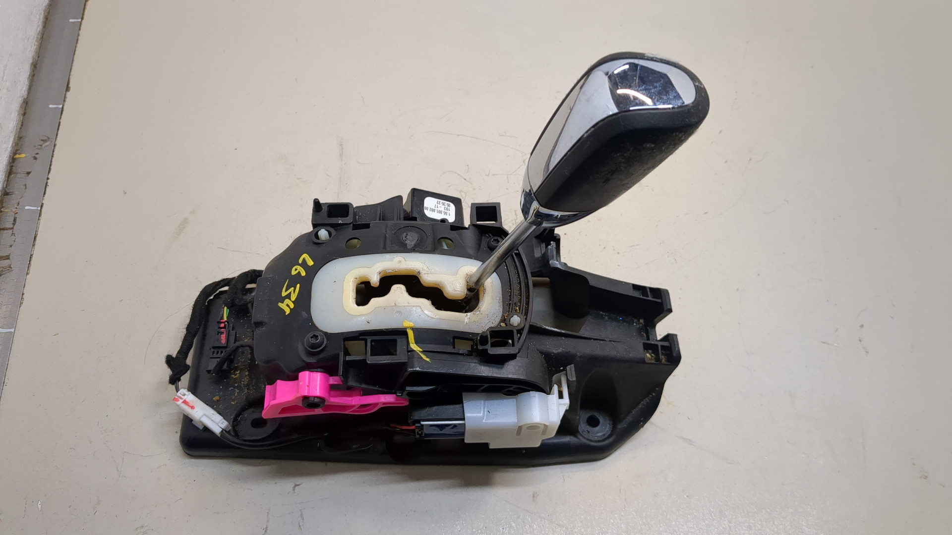 Кулиса МКПП / АКПП