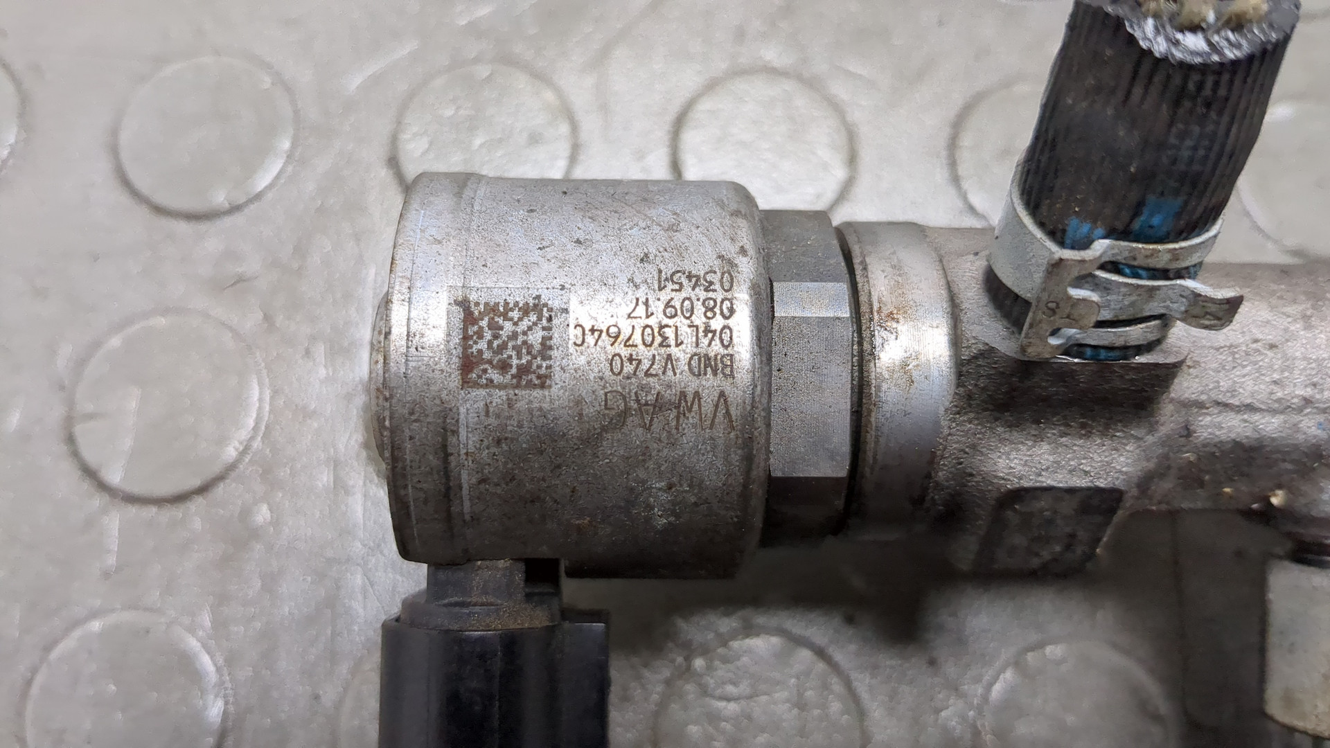 Рейка топливная (рампа)