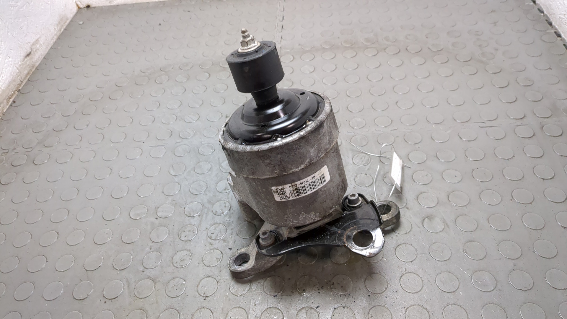 Опора двигателя