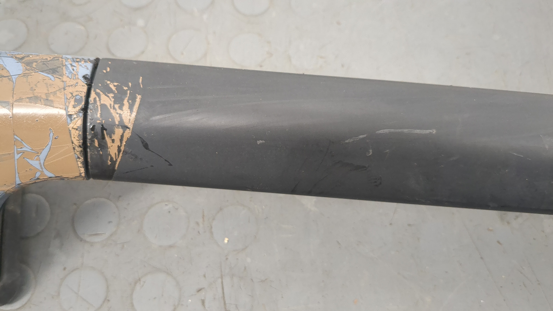 Рейлинг (релинг) правый (планка на крышу)