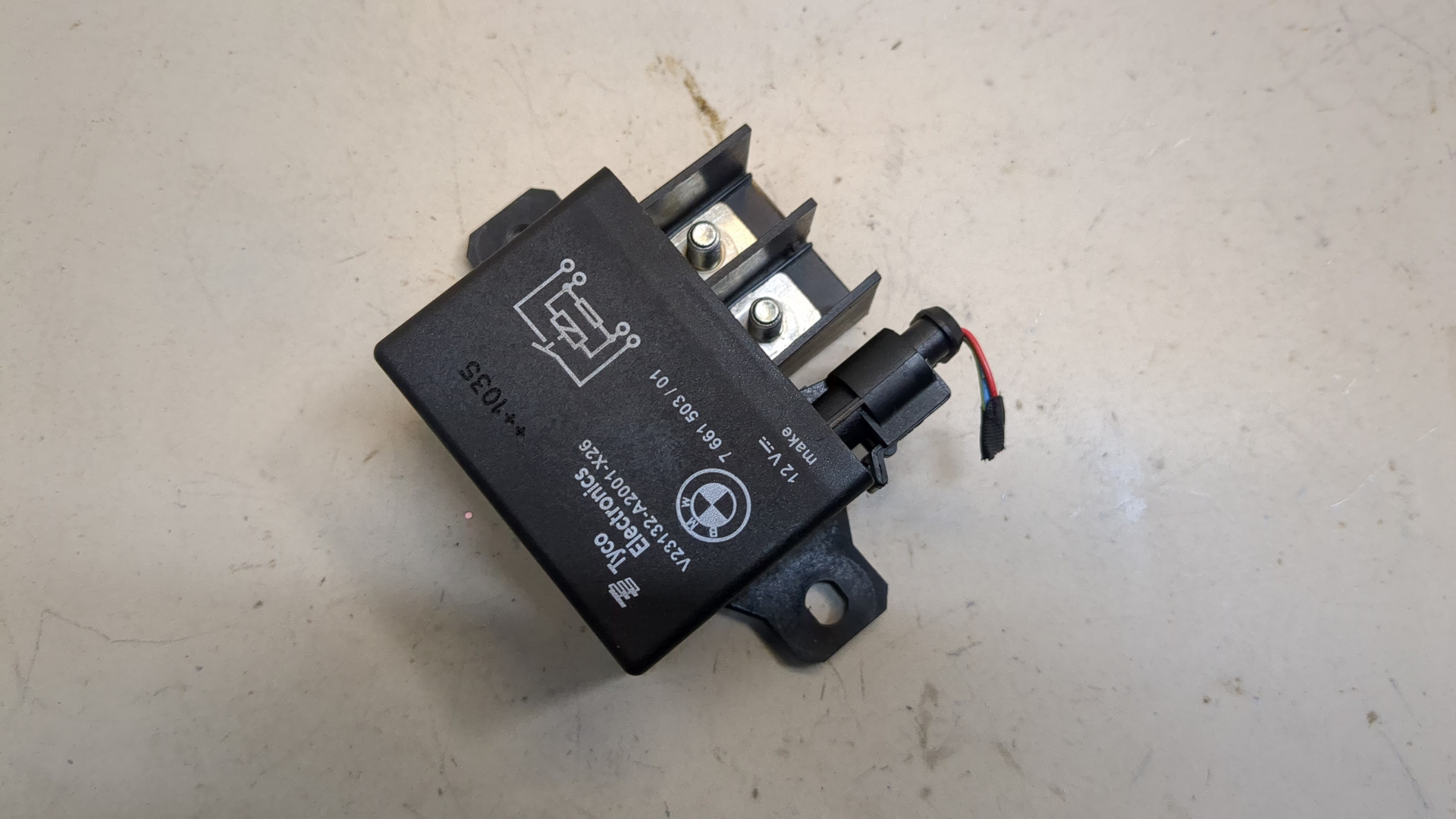 Реле вентилятора радиатора