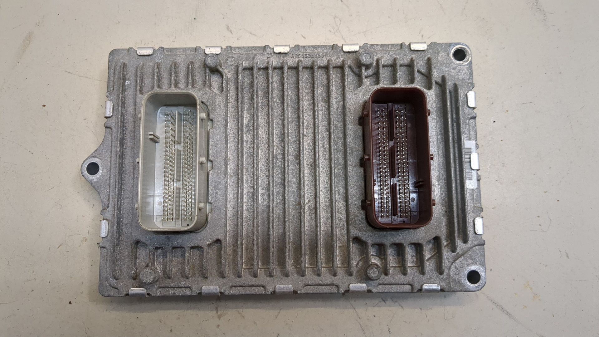 Блок управления двигателем