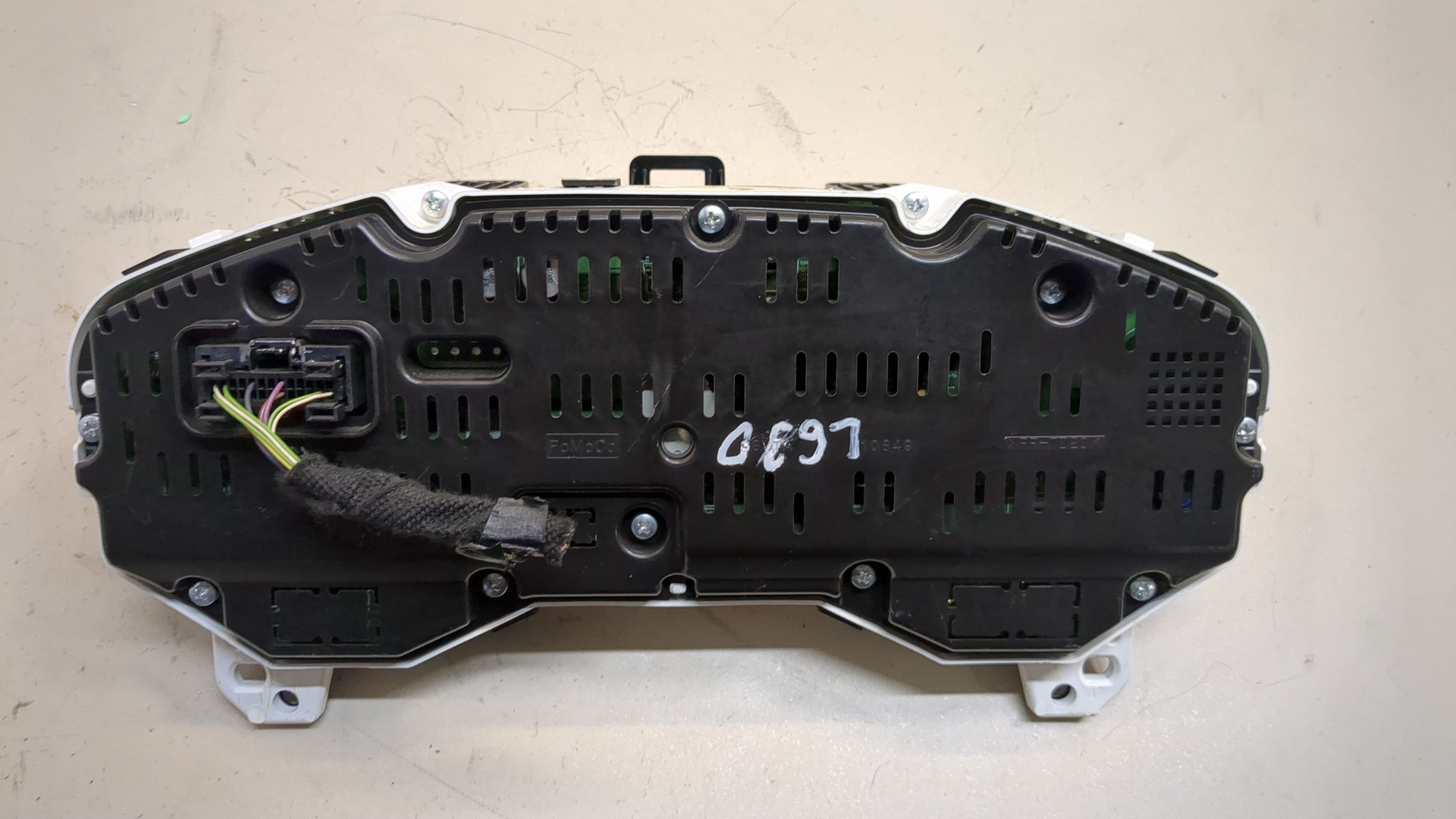 Панель приборов