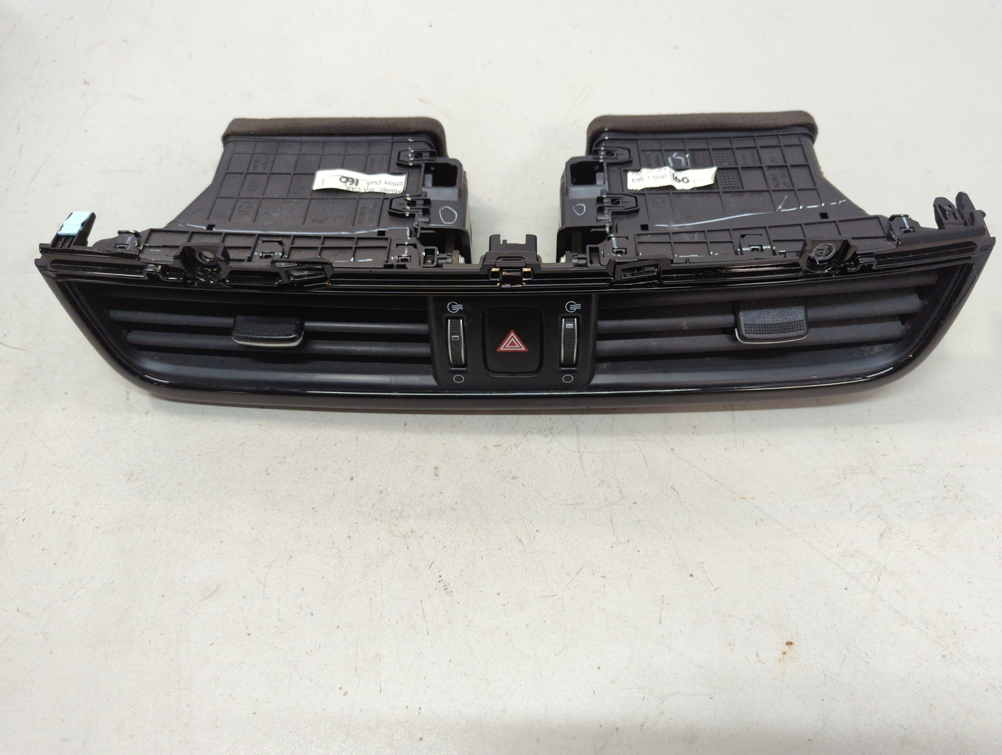 Дефлектор воздушный