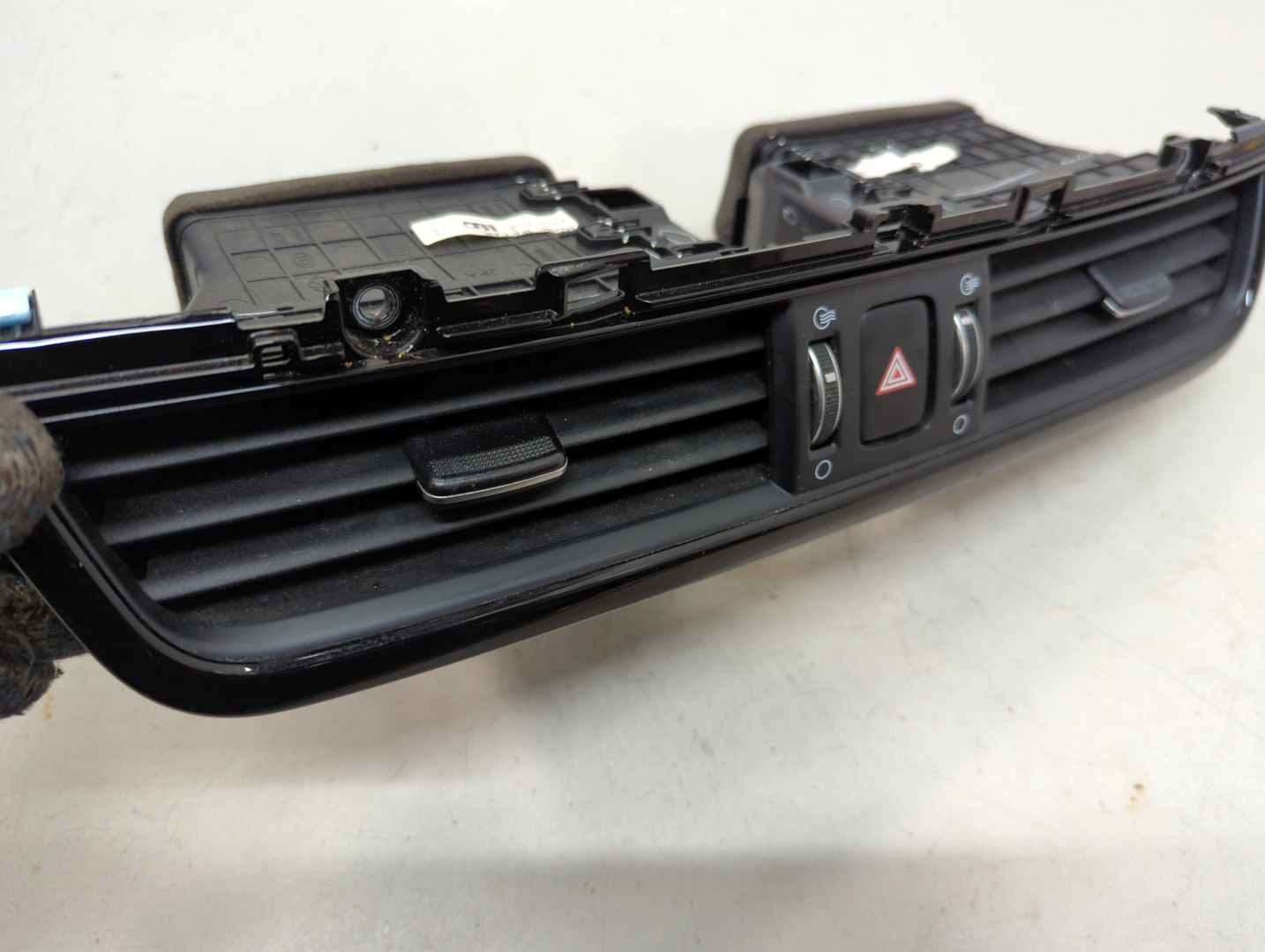 Дефлектор воздушный