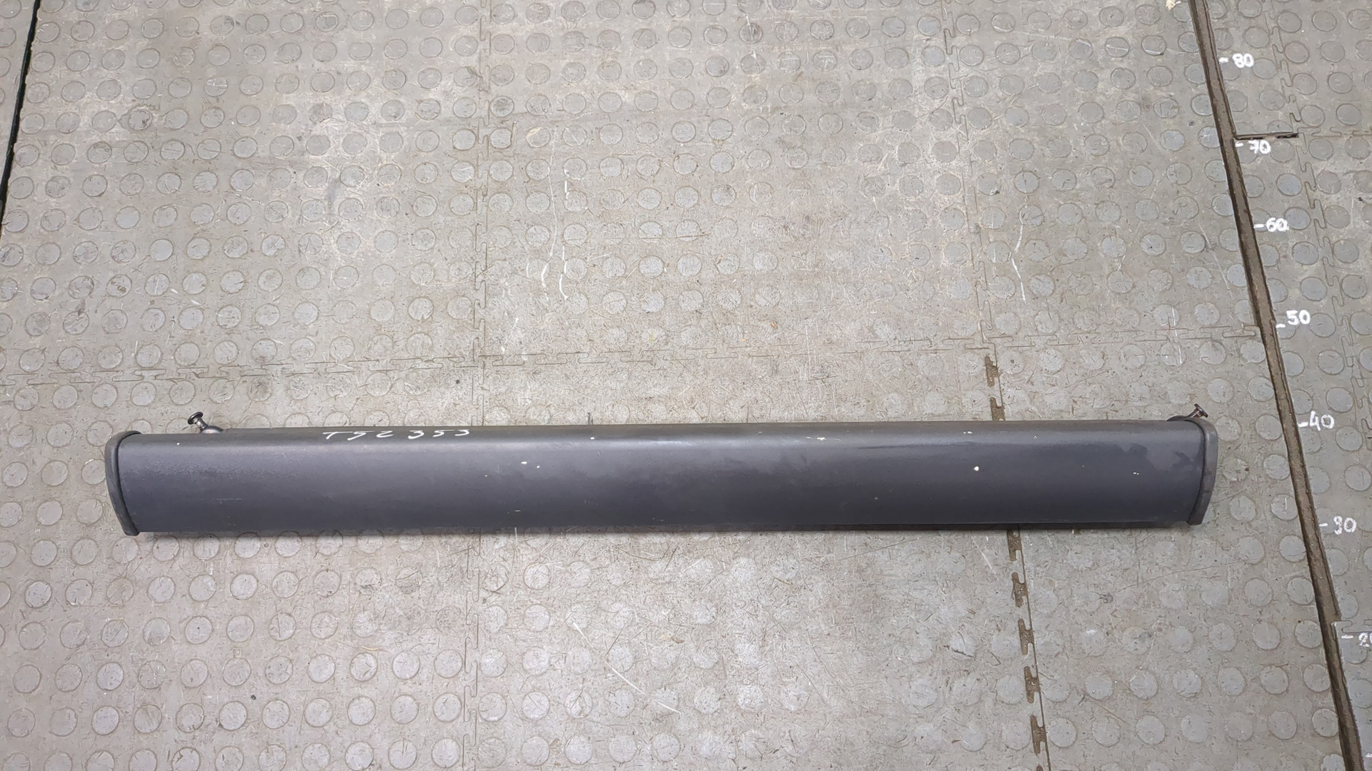 Шторка багажника