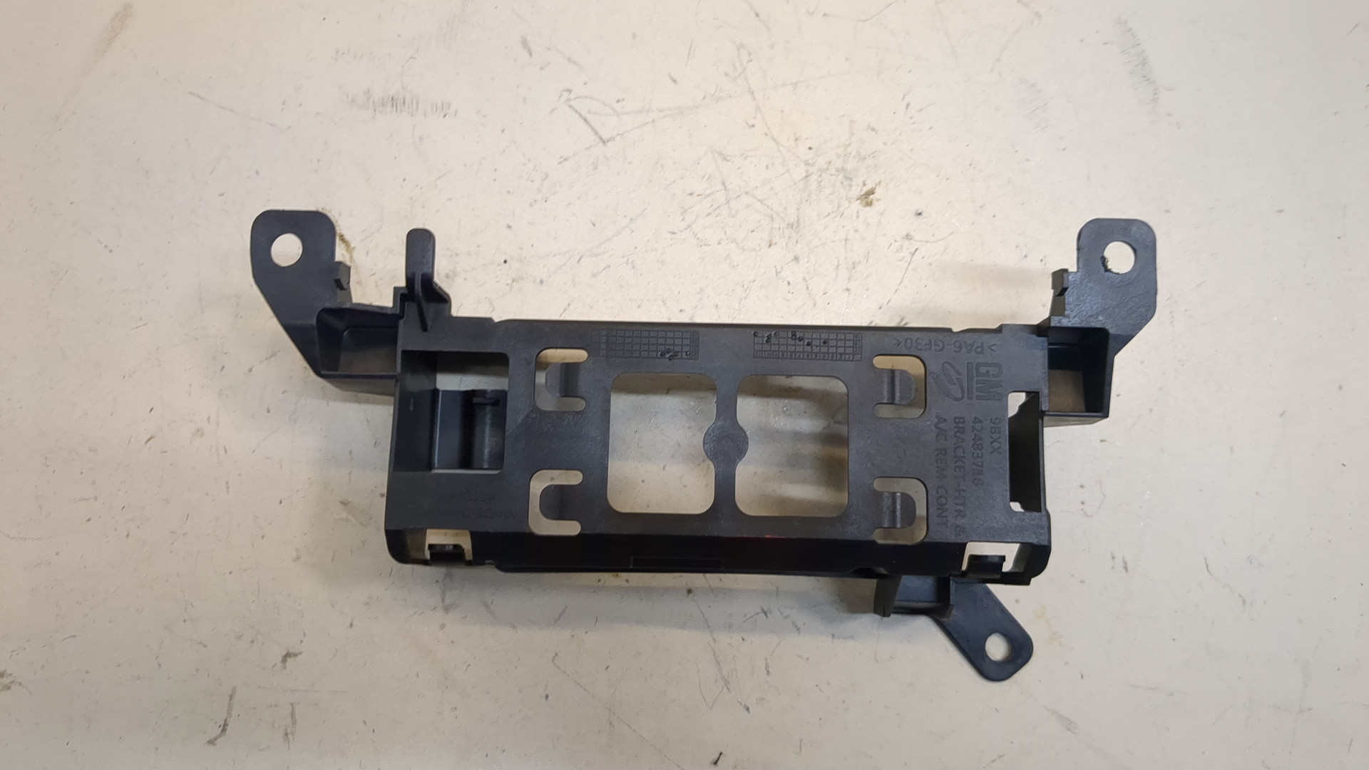 Кронштейн электронного блока управления / контроля