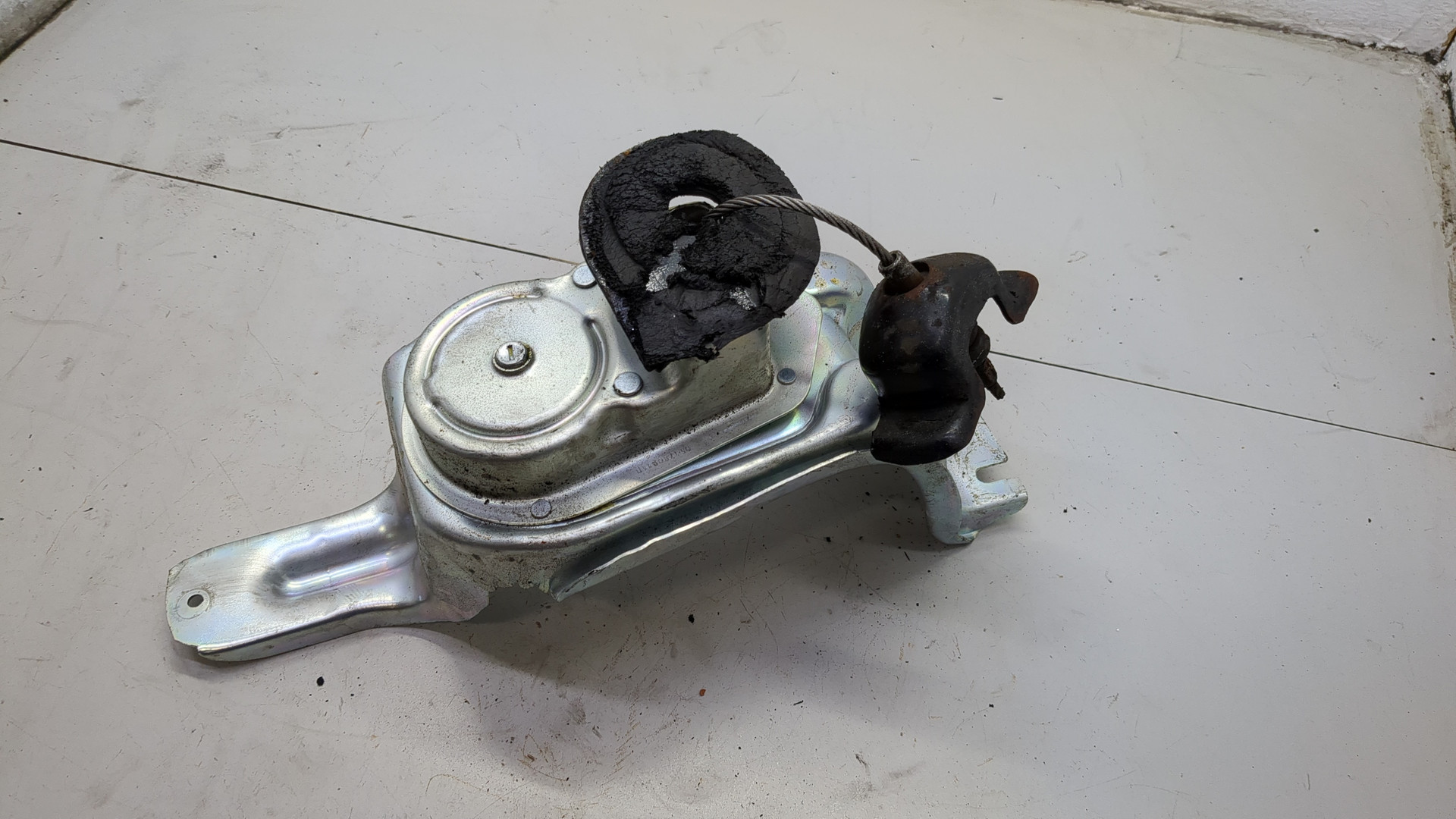 Кронштейн (сопут. товар)