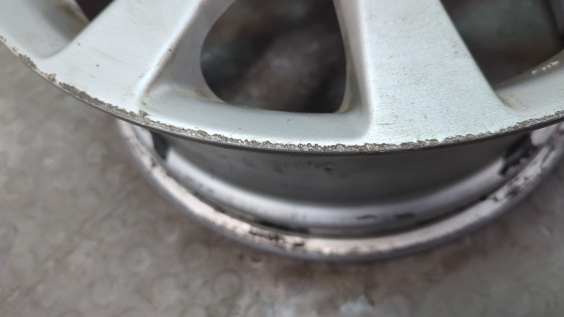 Диски колесные литые 4 шт