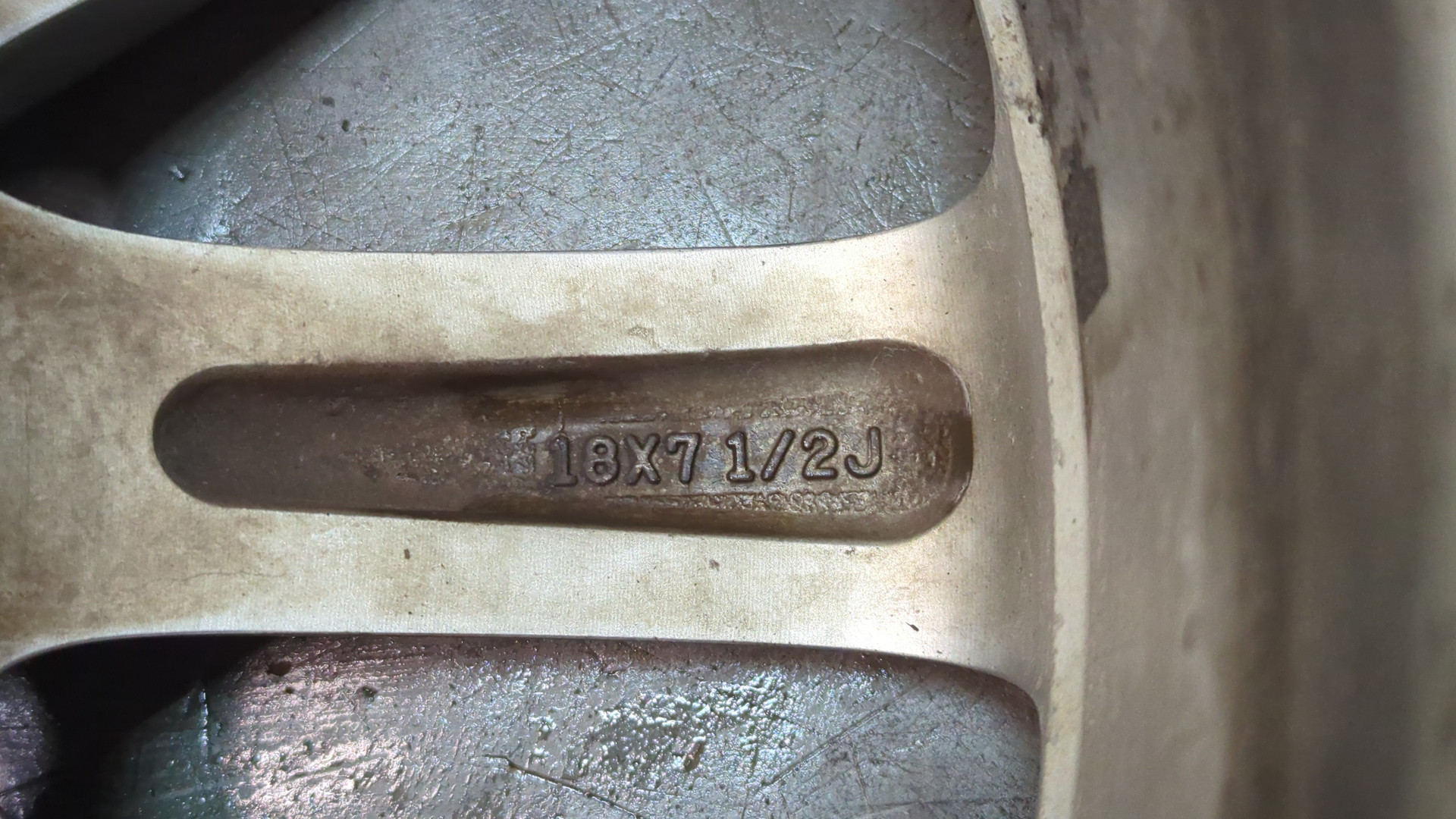 Диски колесные литые 4 шт