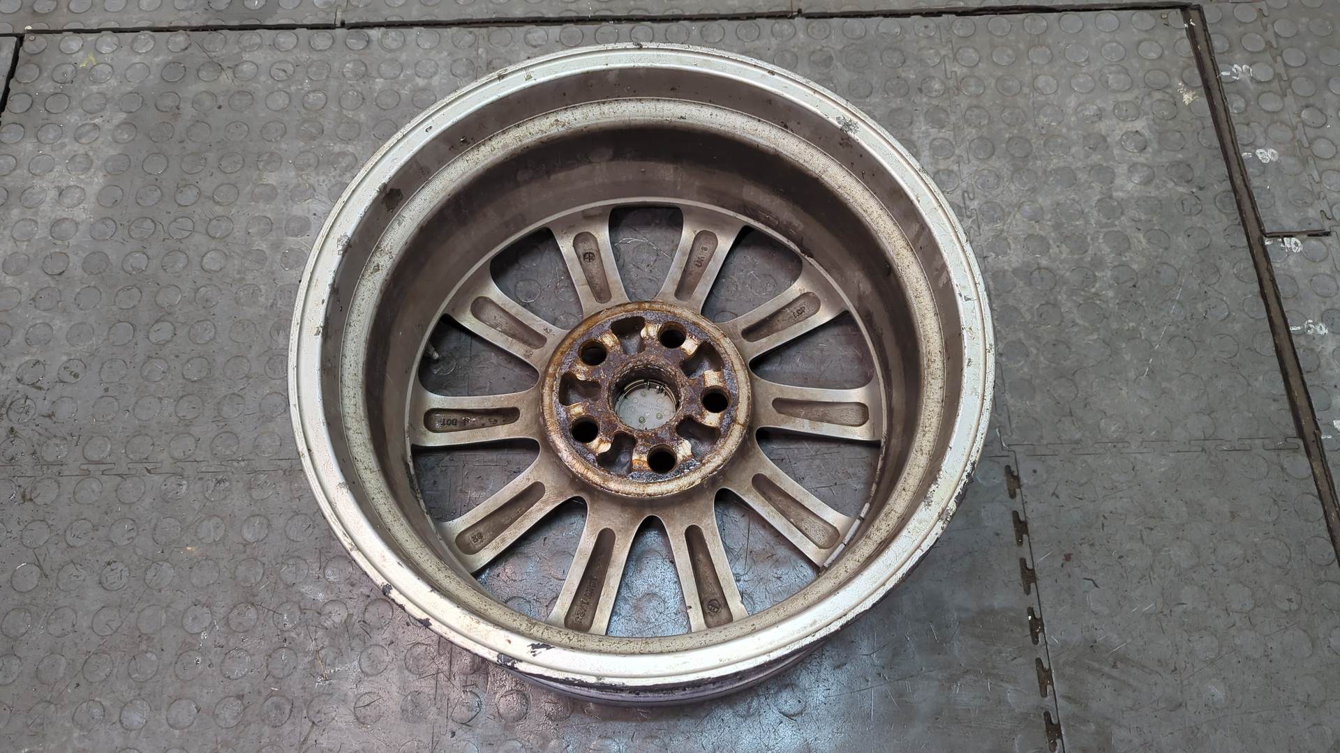 Диски колесные литые 4 шт