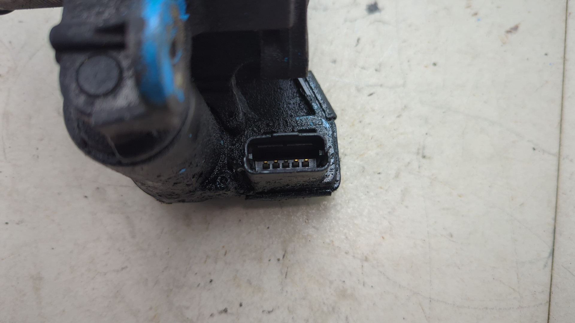 Заслонка дроссельная электрическая