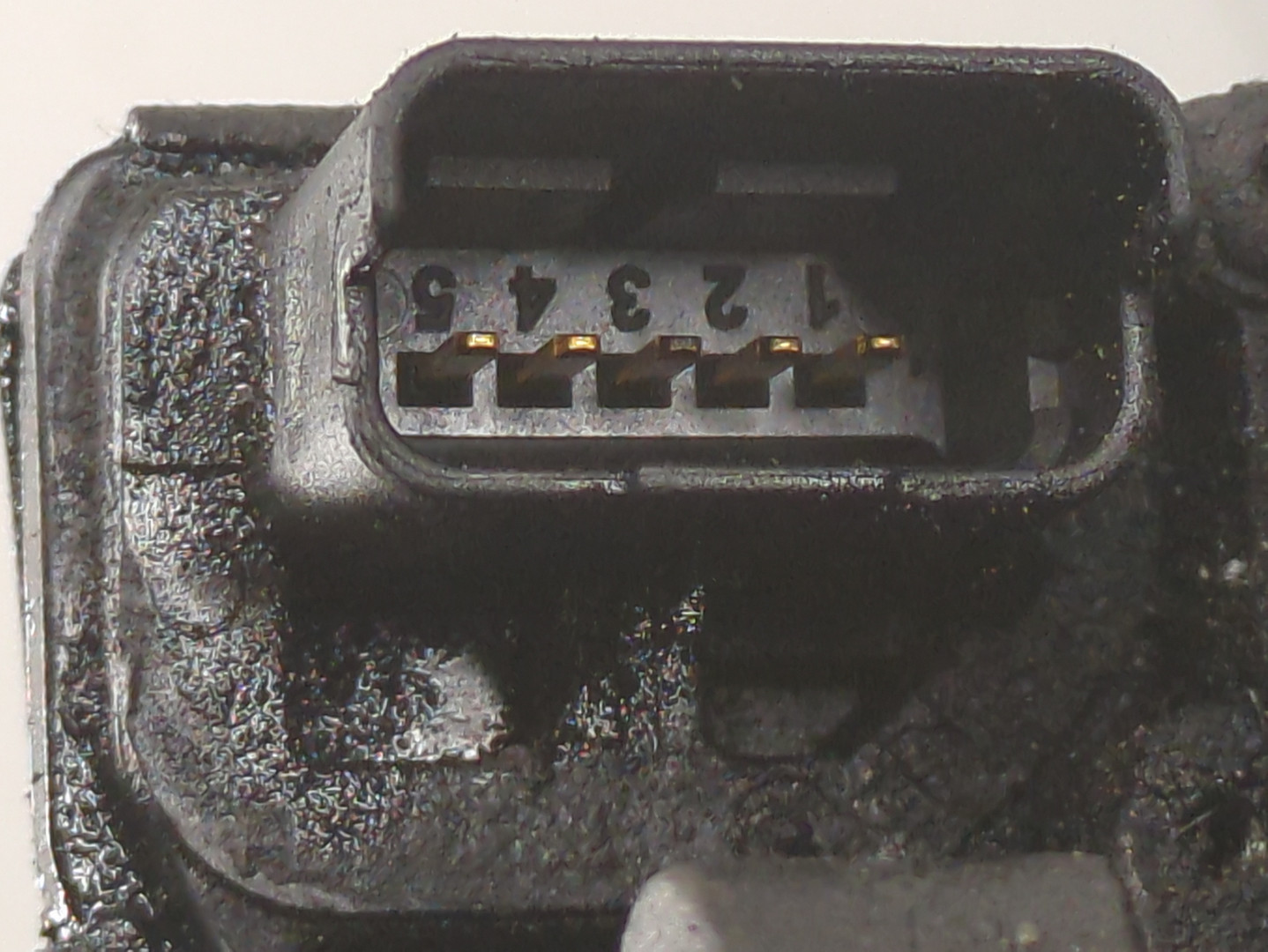 Заслонка дроссельная электрическая