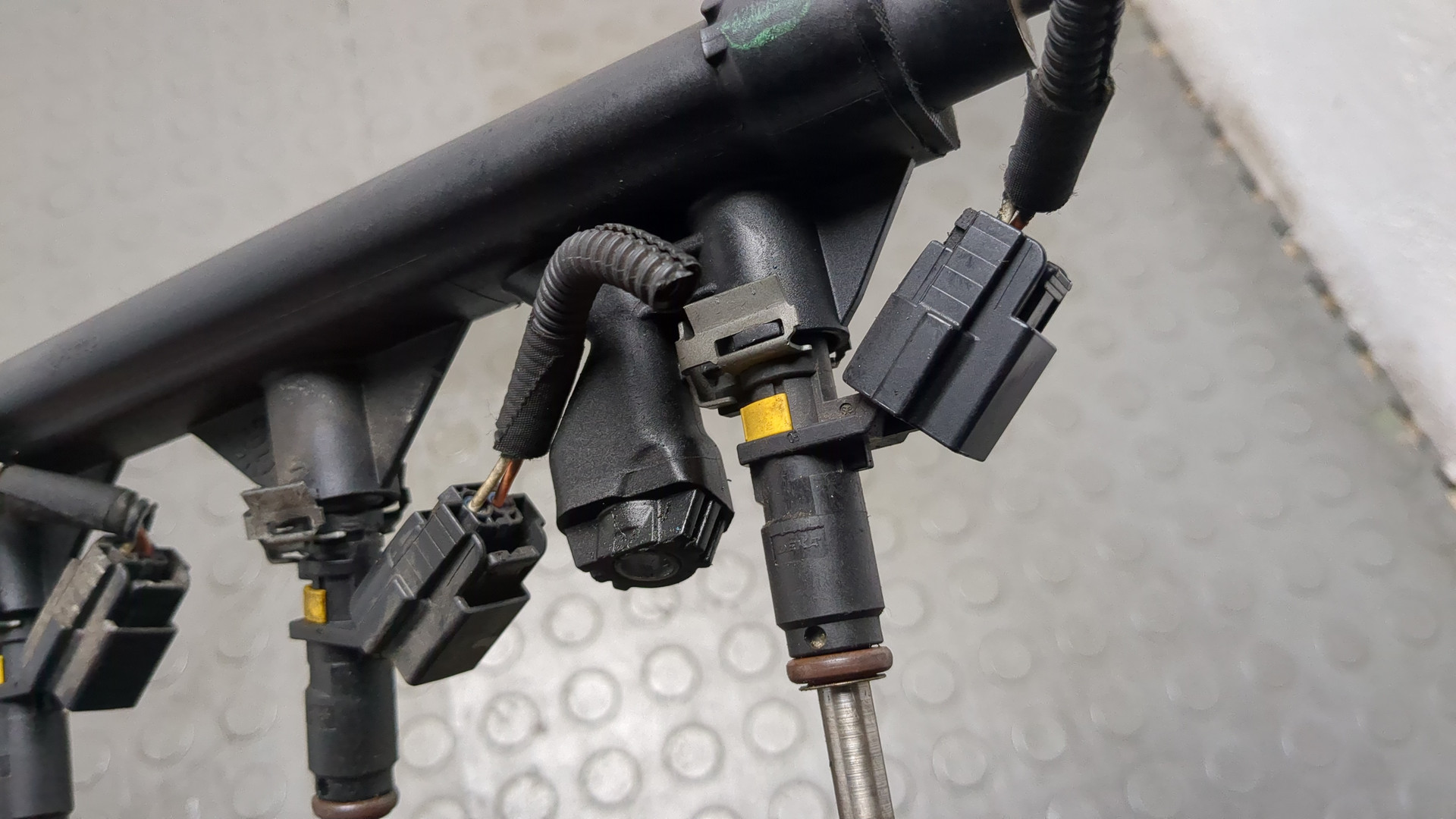 Форсунка дизельная электрическая