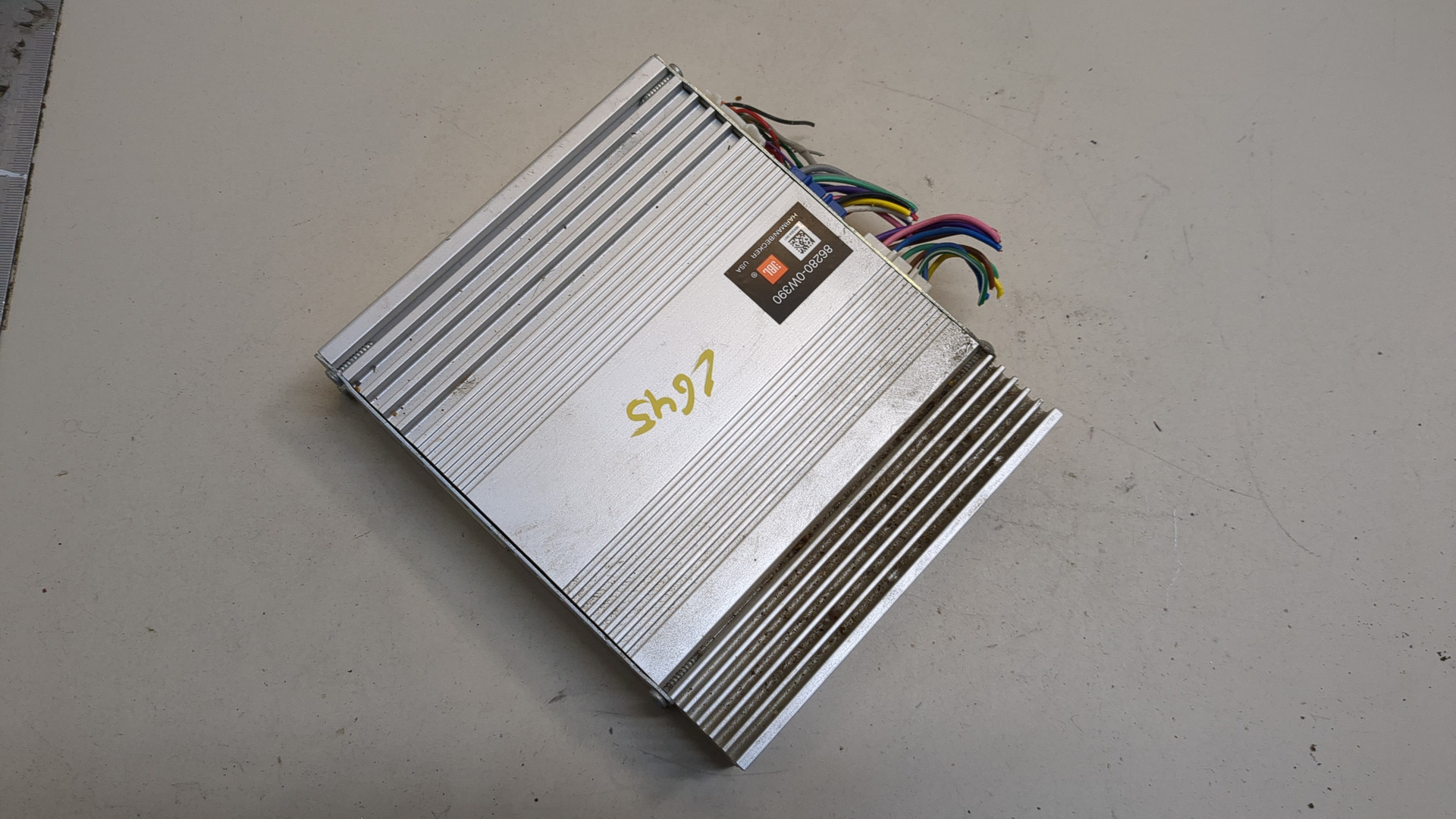 Усилитель акустической системы