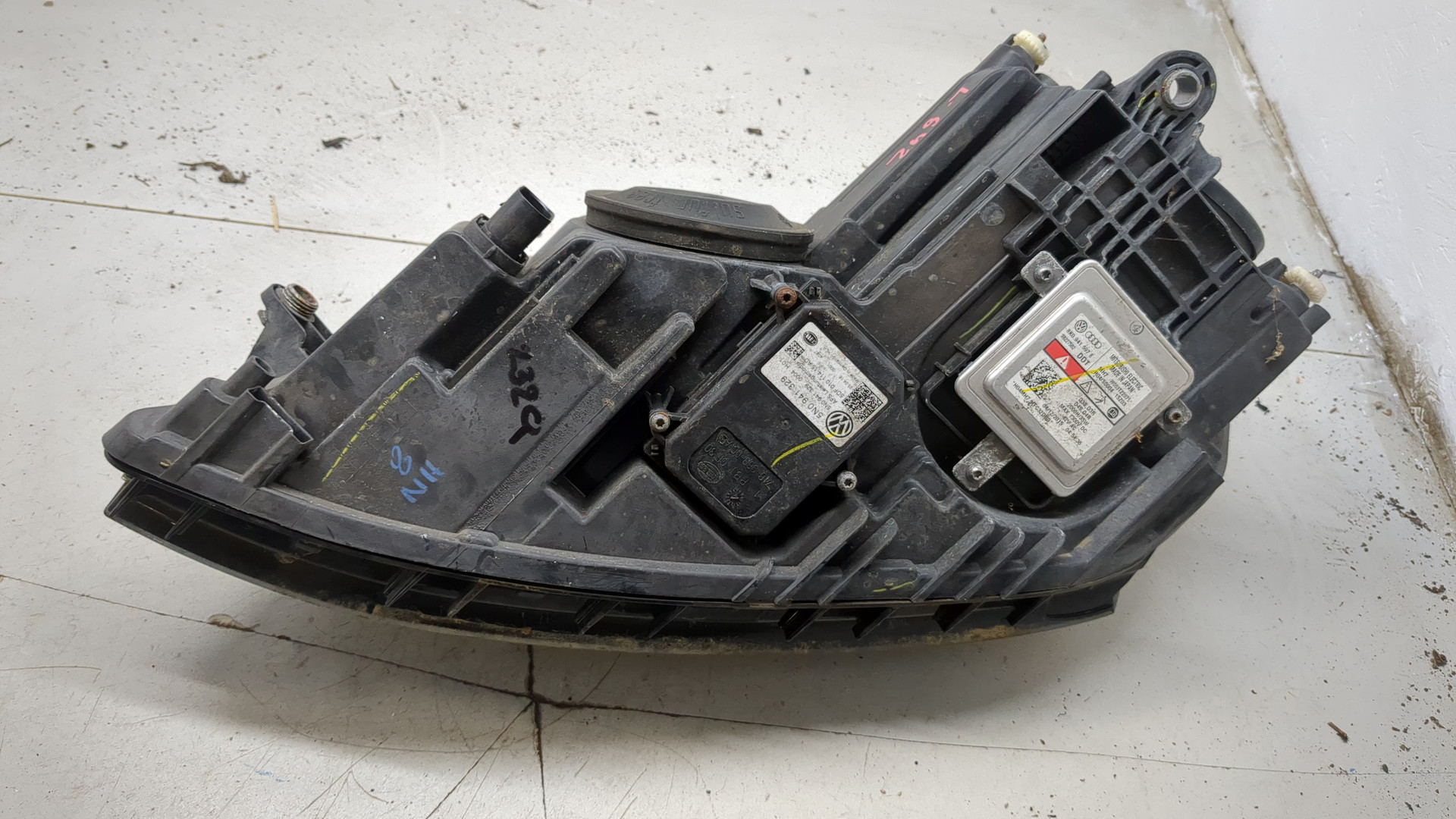 Фара правая