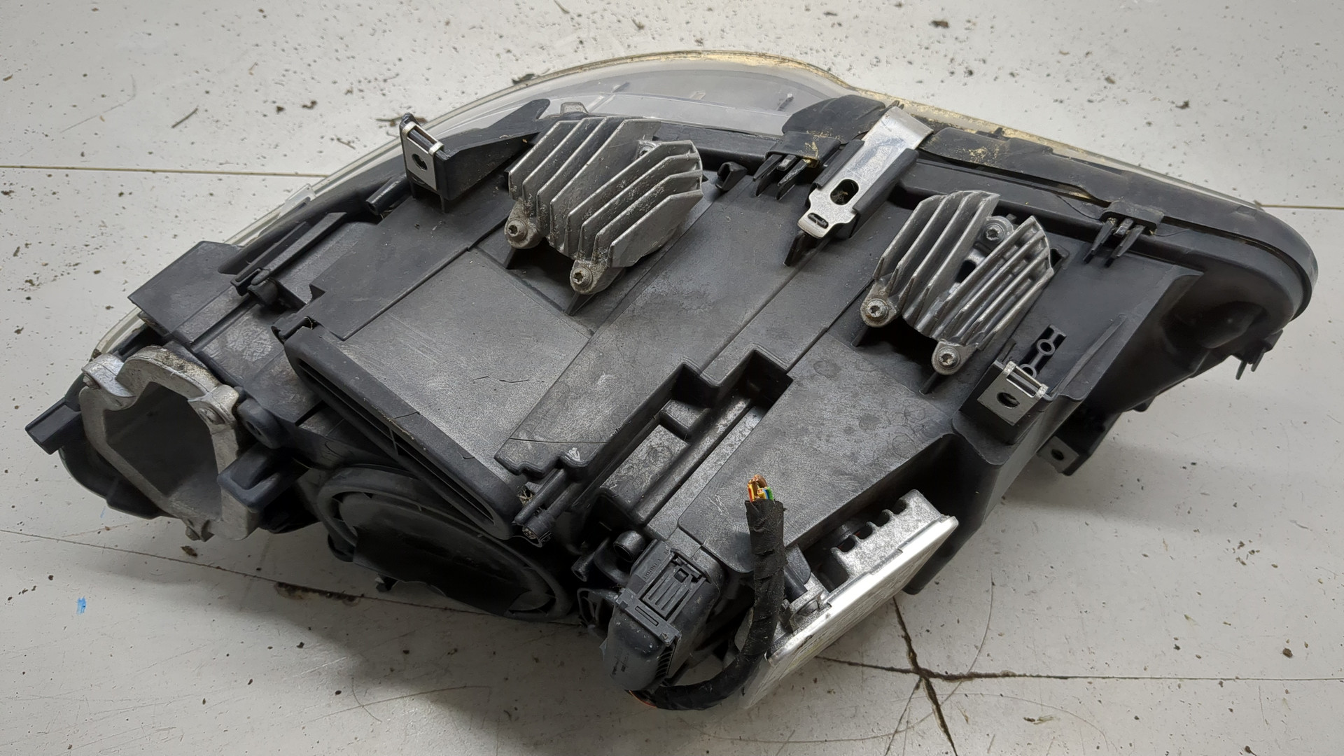 Фара правая