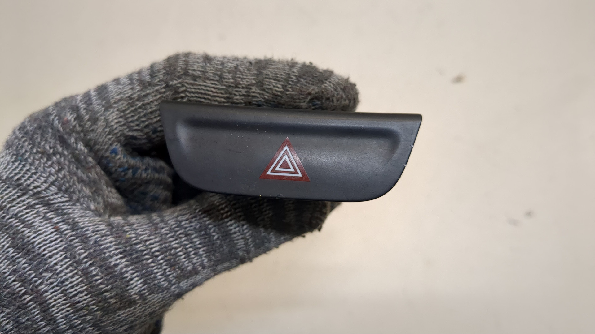 Кнопка аварийной остановки