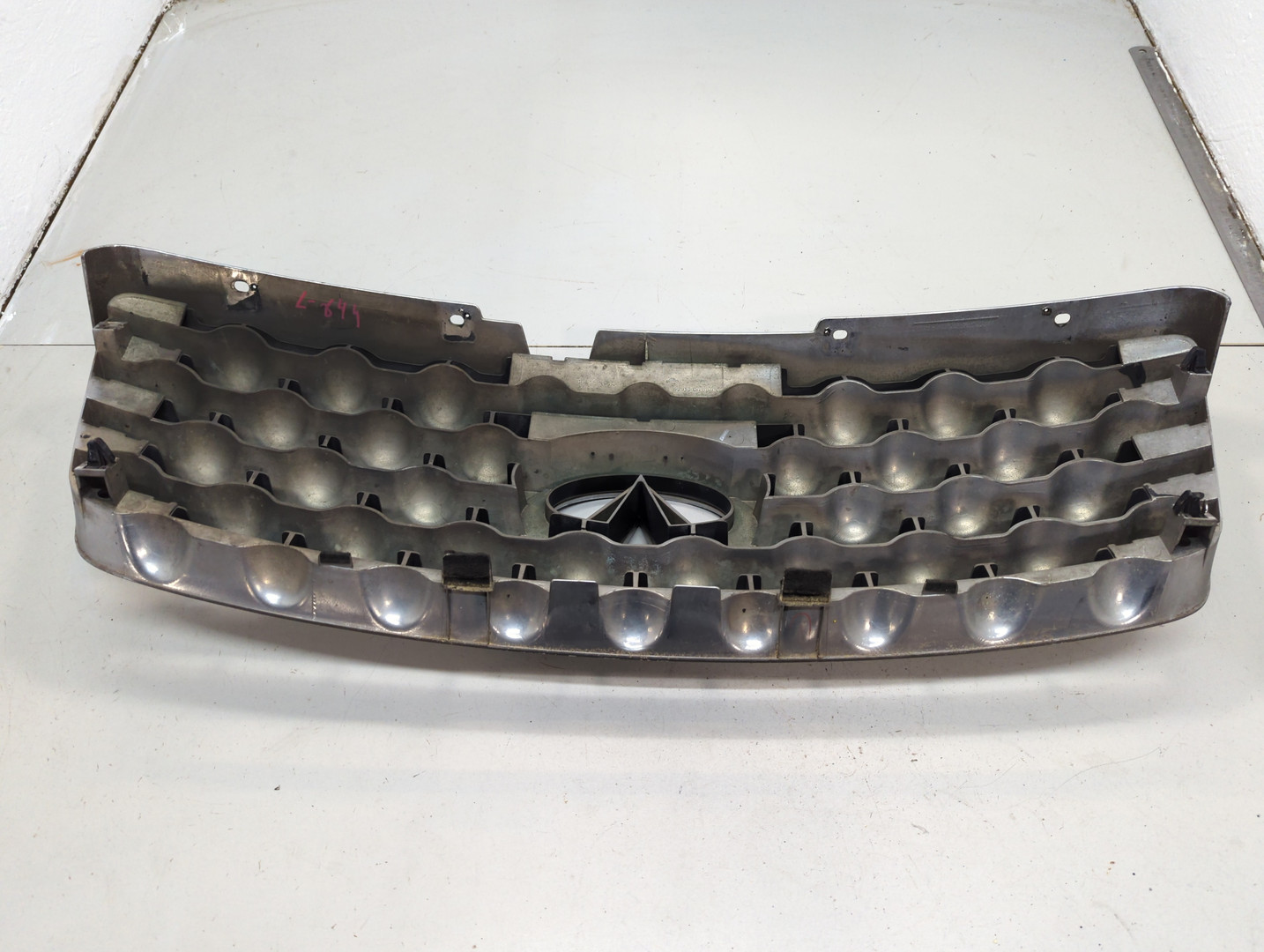 Решетка радиатора