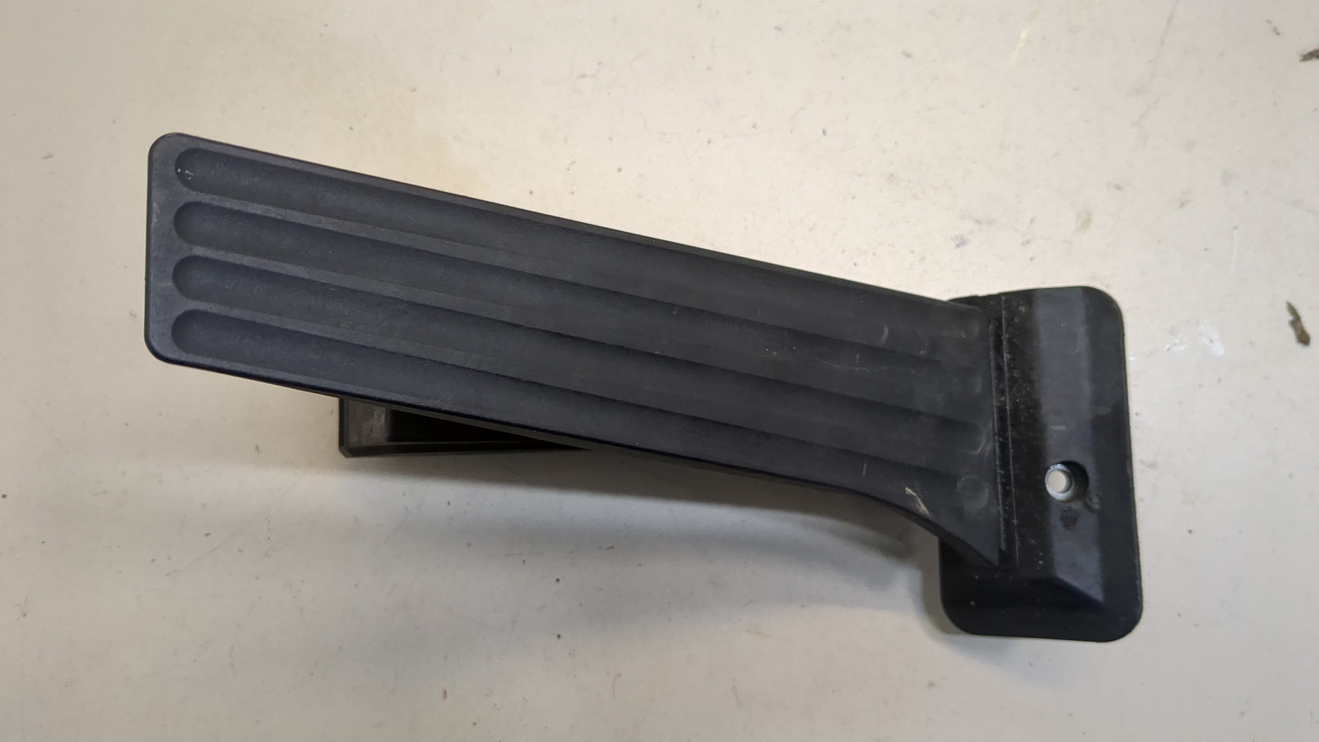 Педаль газа