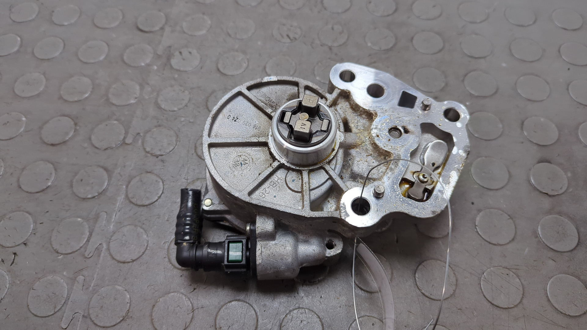 Насос вакуумный