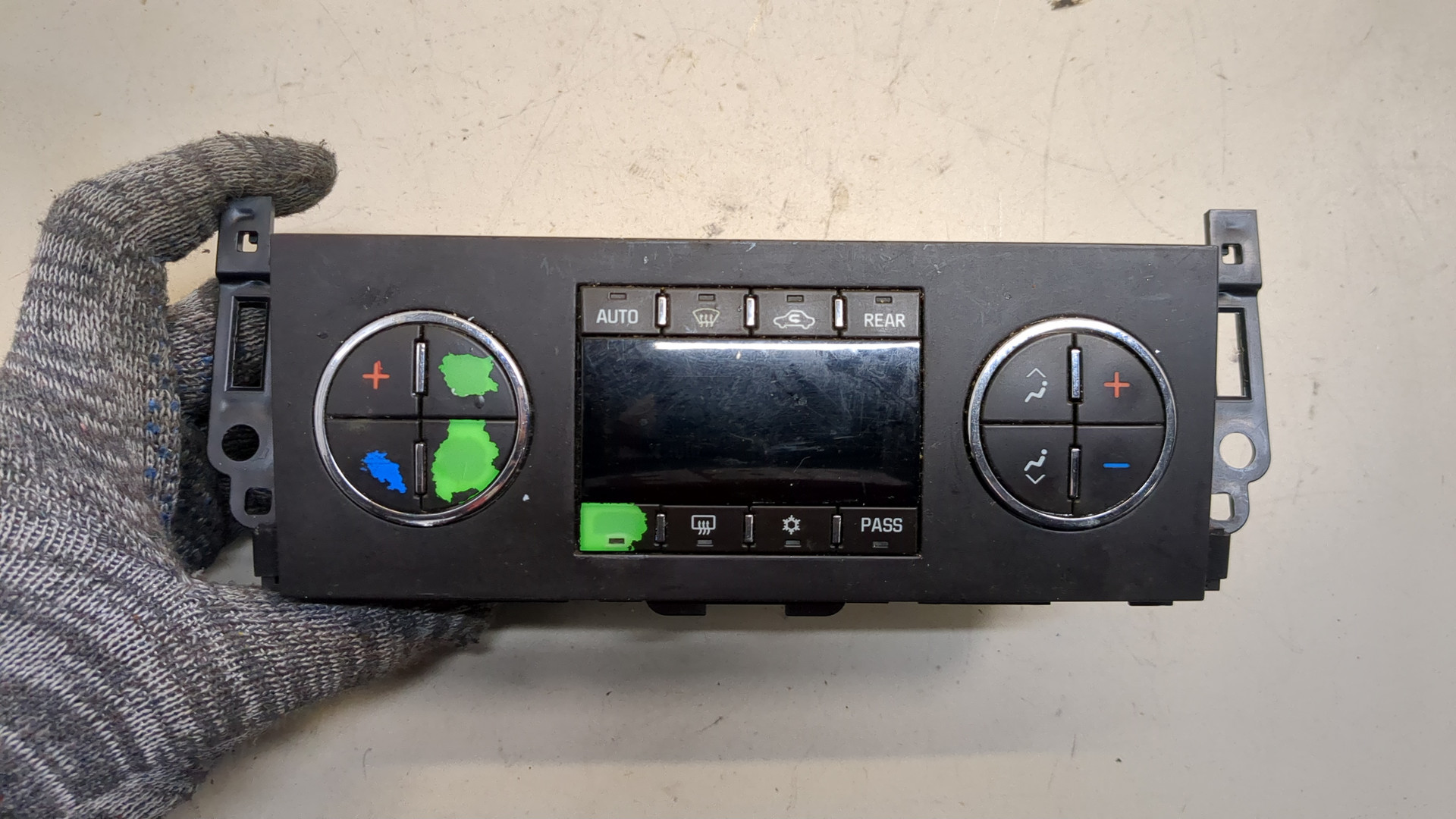 Переключатель отопителя