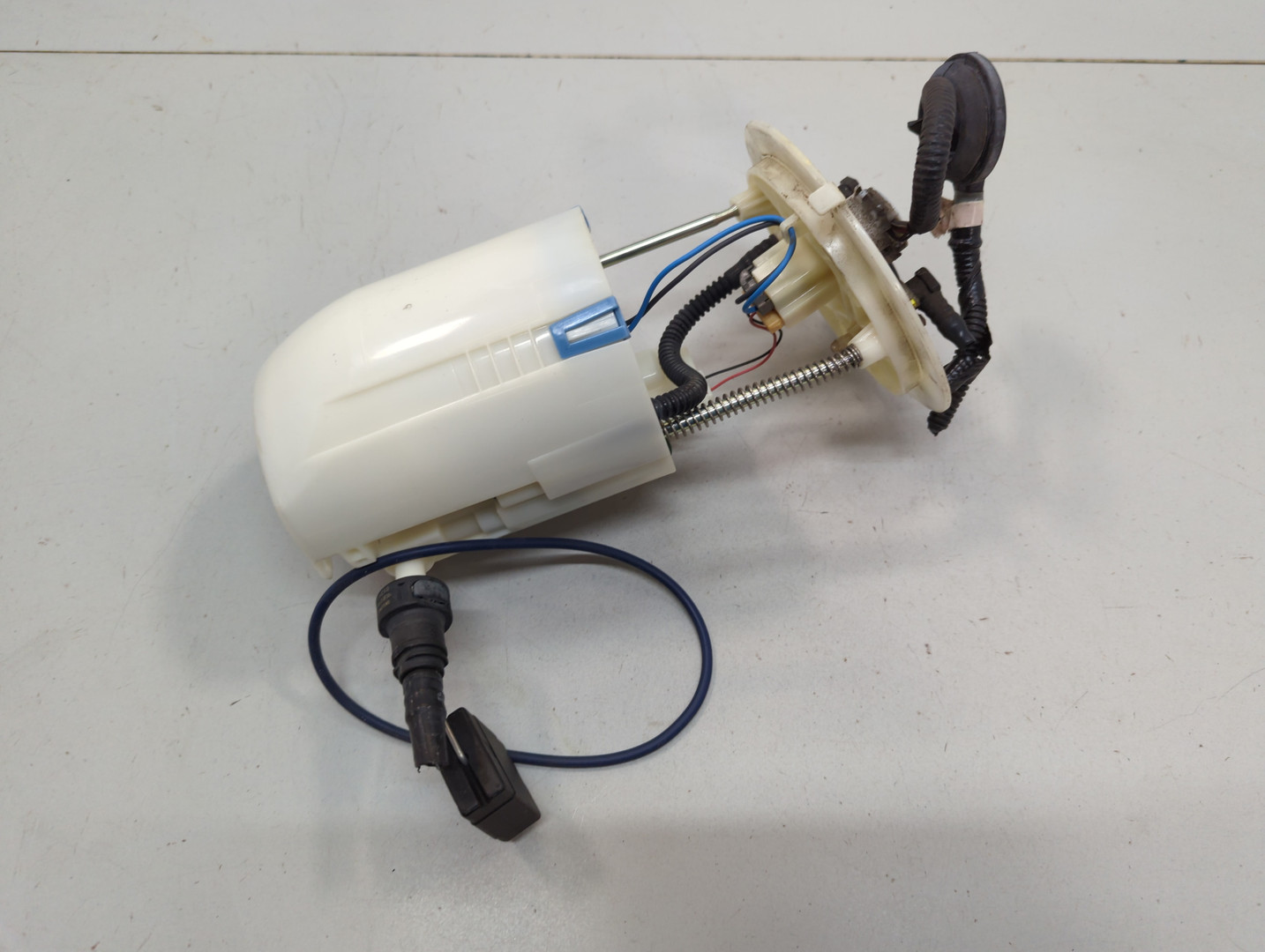 Насос топливный электрический