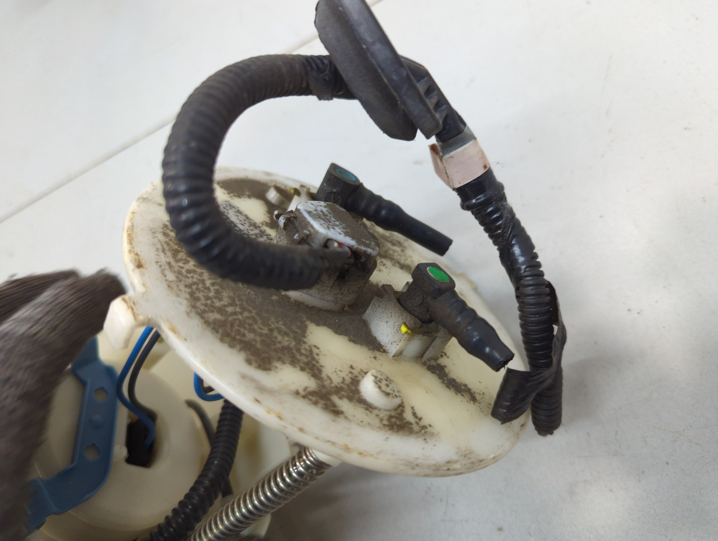 Насос топливный электрический