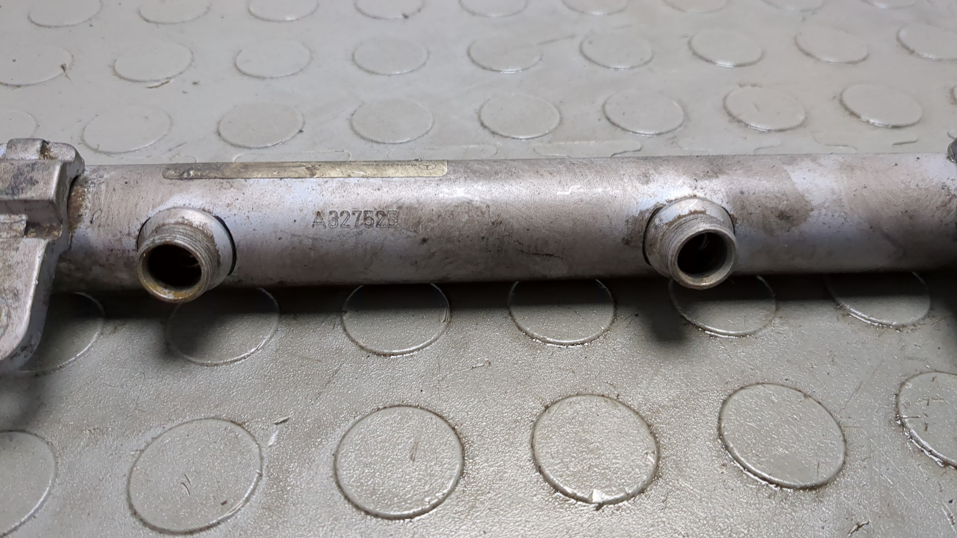 Рейка топливная (рампа)