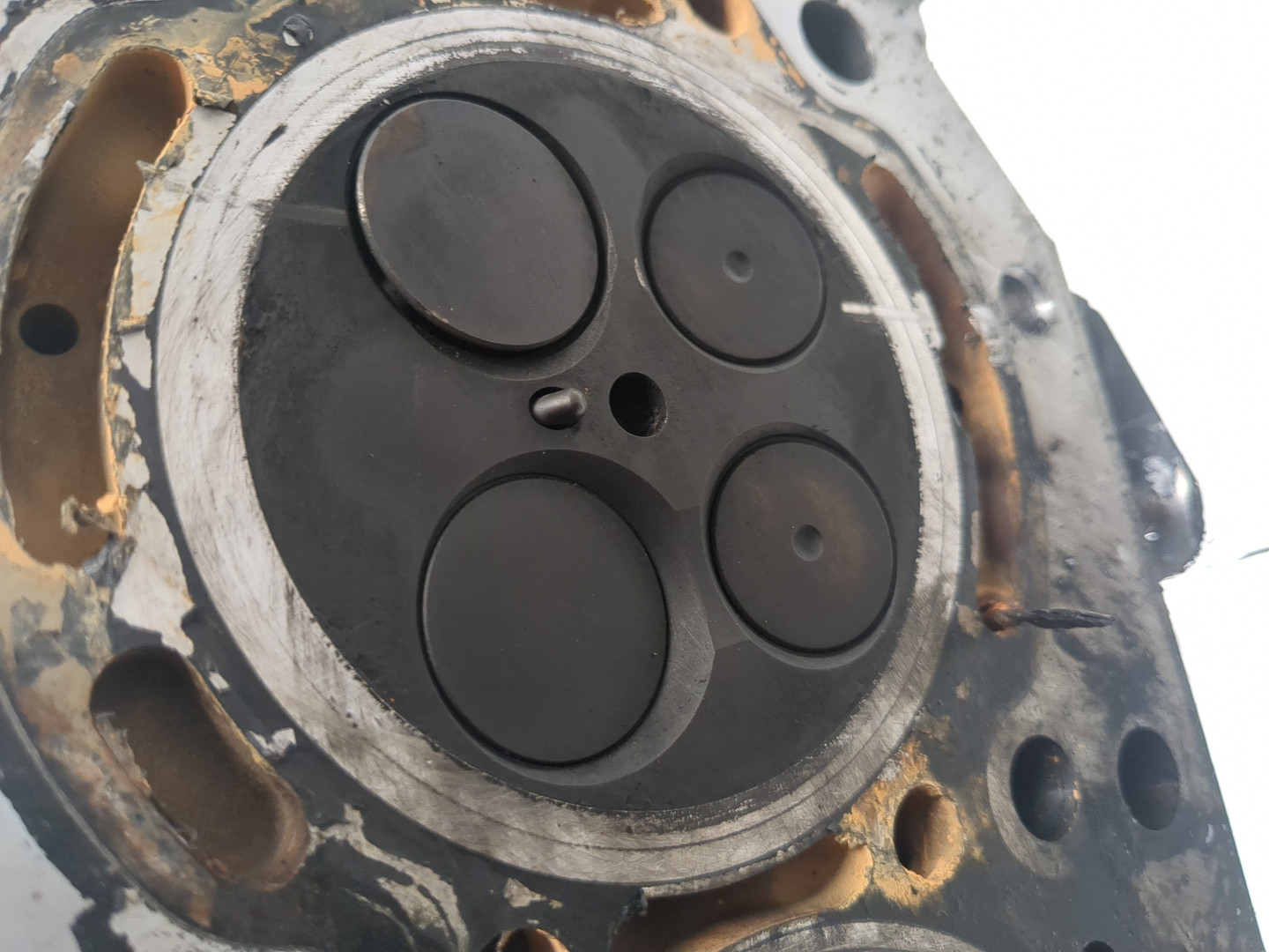 Головка блока цилиндров