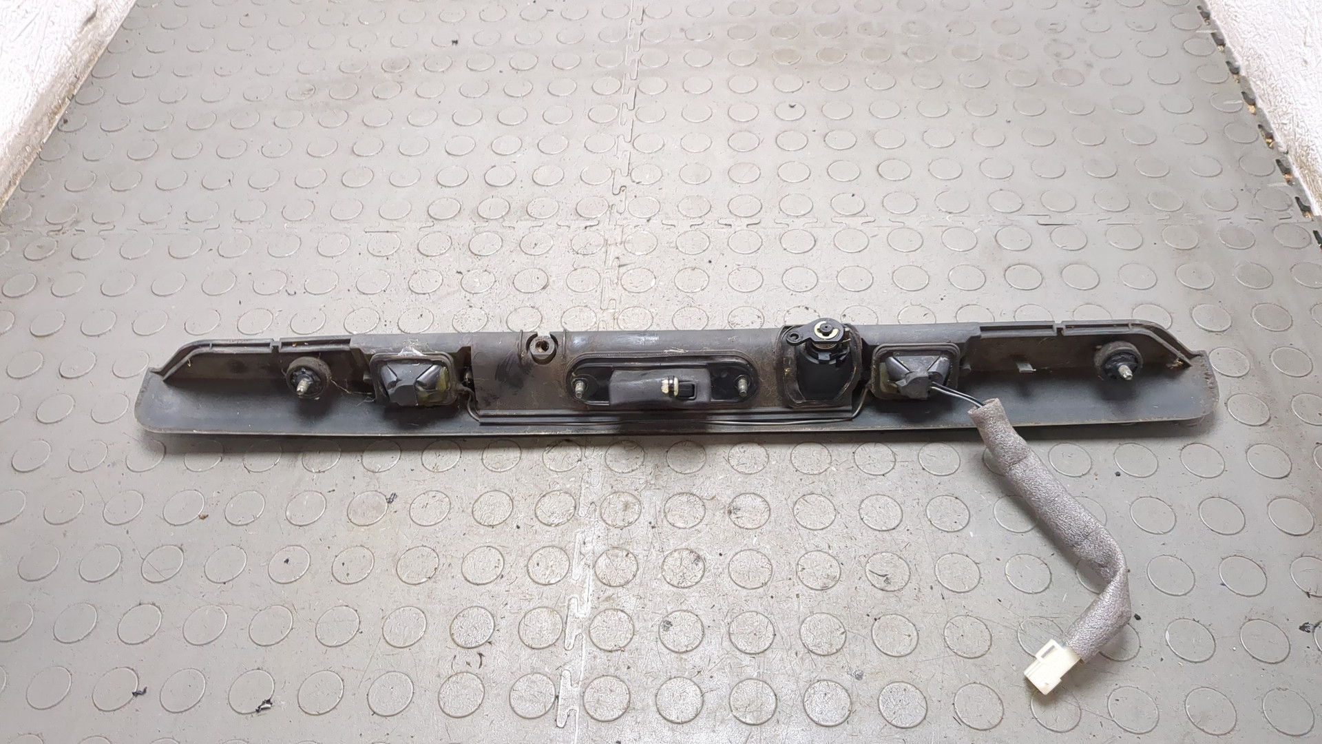 Фонарь подсветки номера