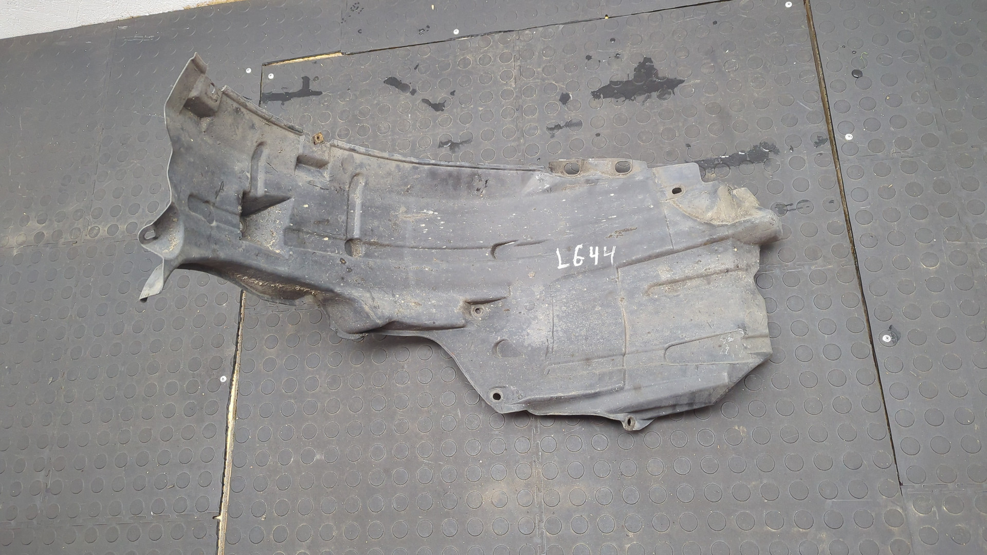 Локер передний левый