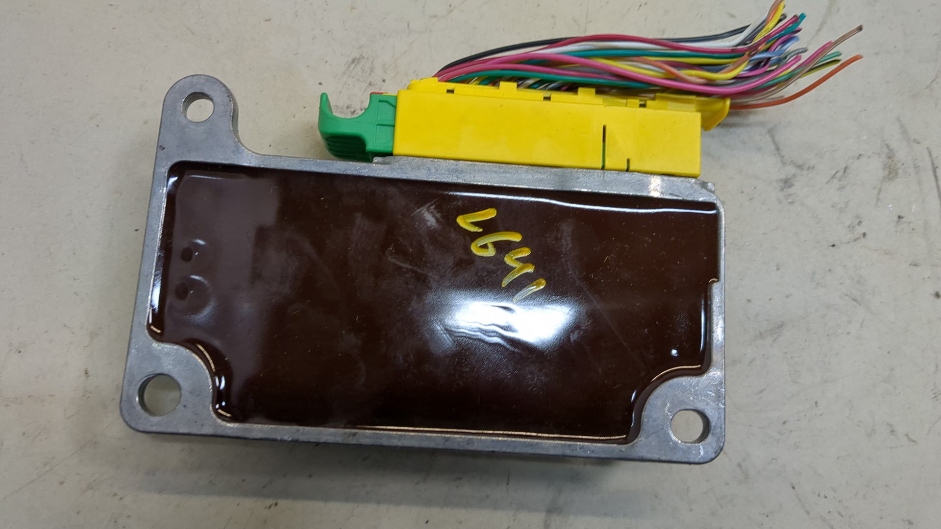 Блок управления подушек безопасности (AIR BAG)