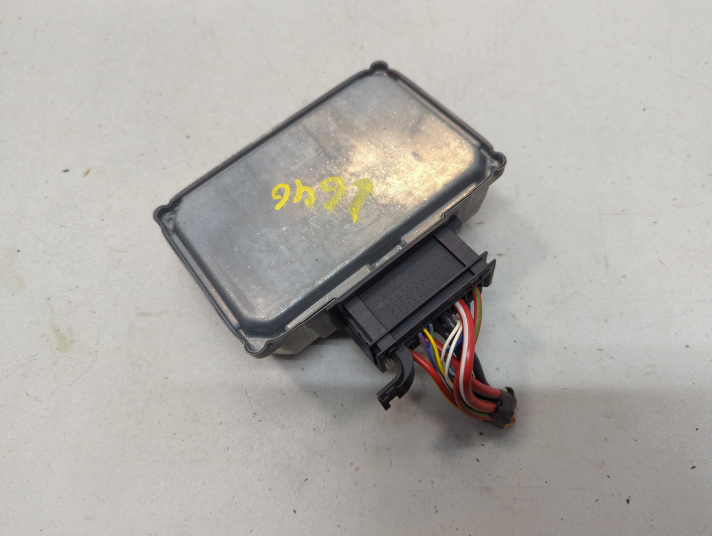 Преобразователь напряжения (адаптер)