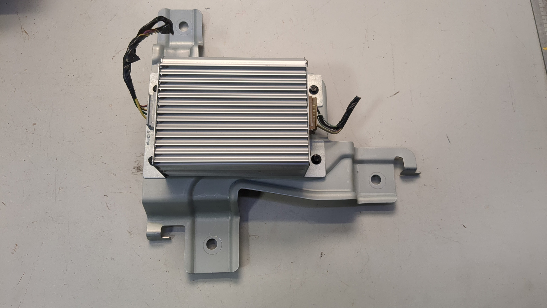 Усилитель акустической системы