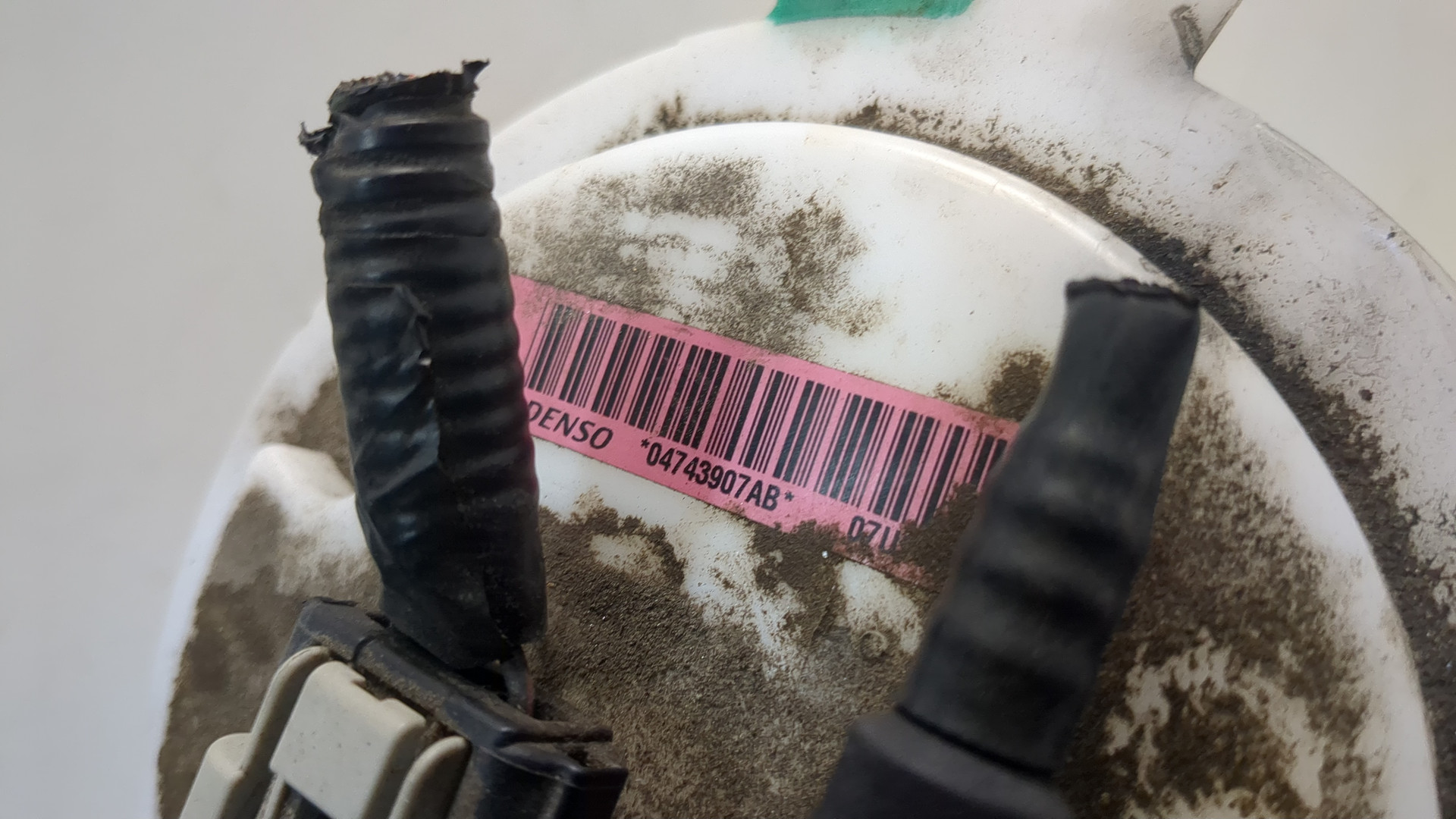 Насос топливный электрический