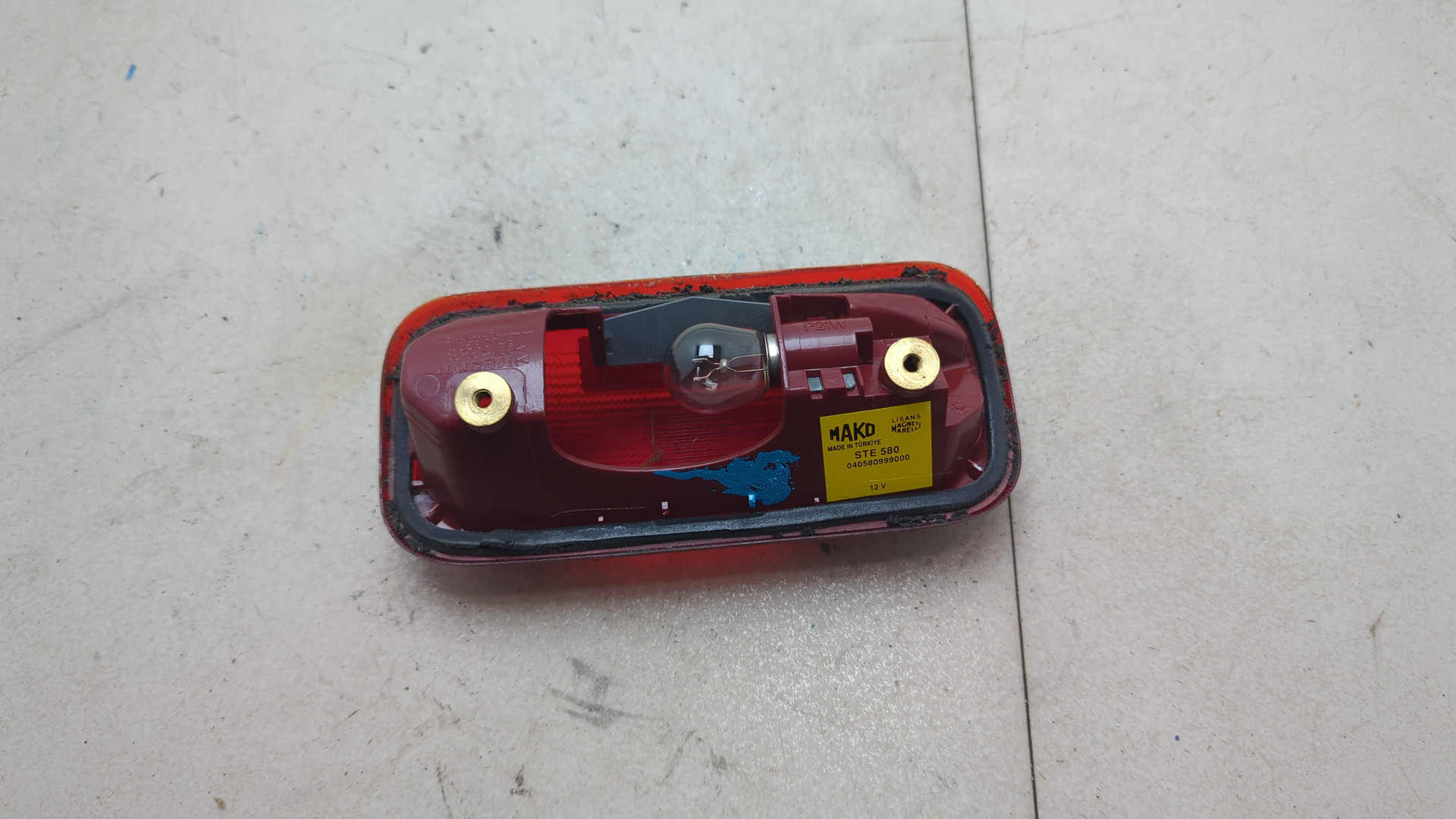 Фонарь задний (стоп сигнал)