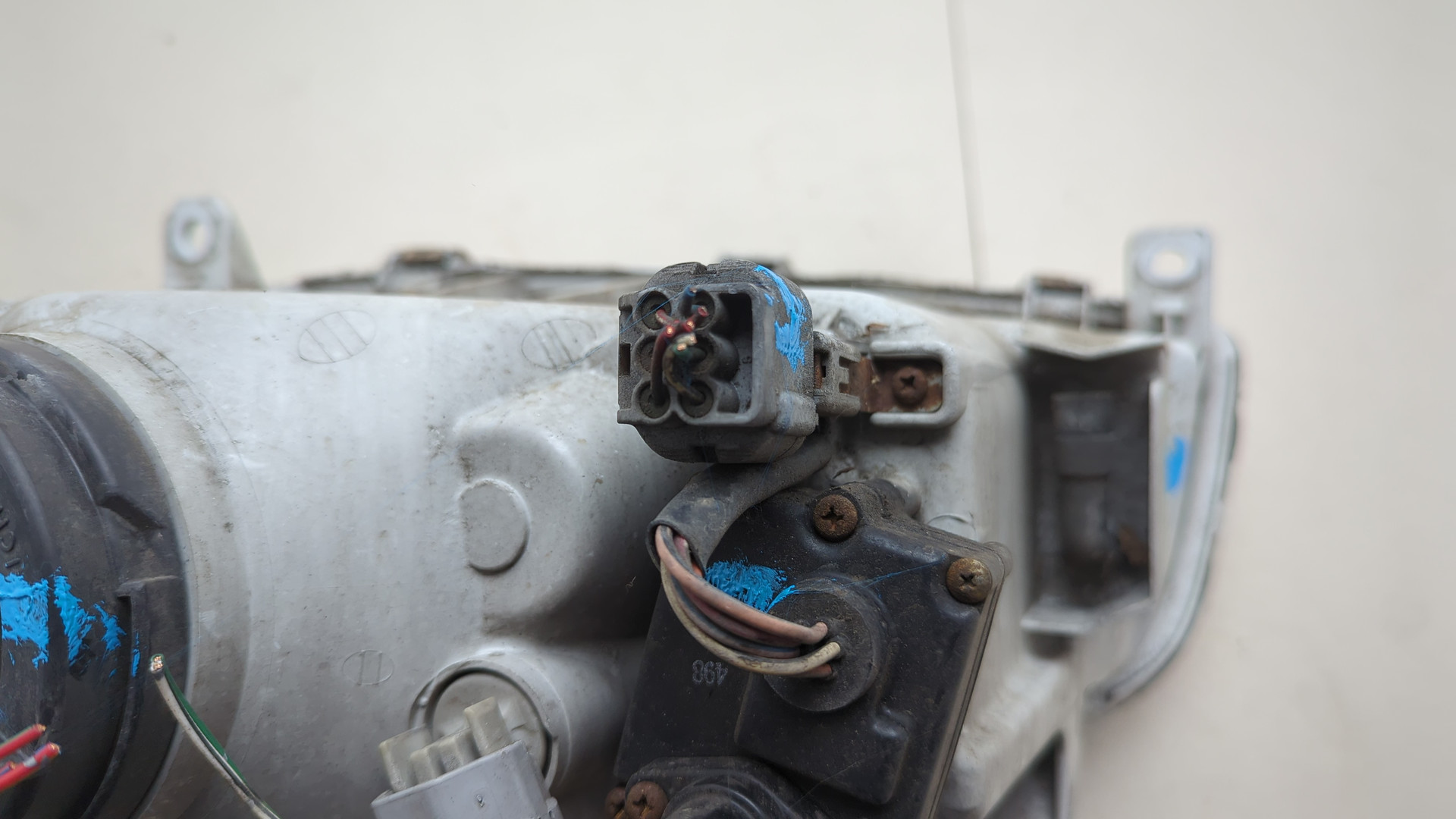 Фара правая