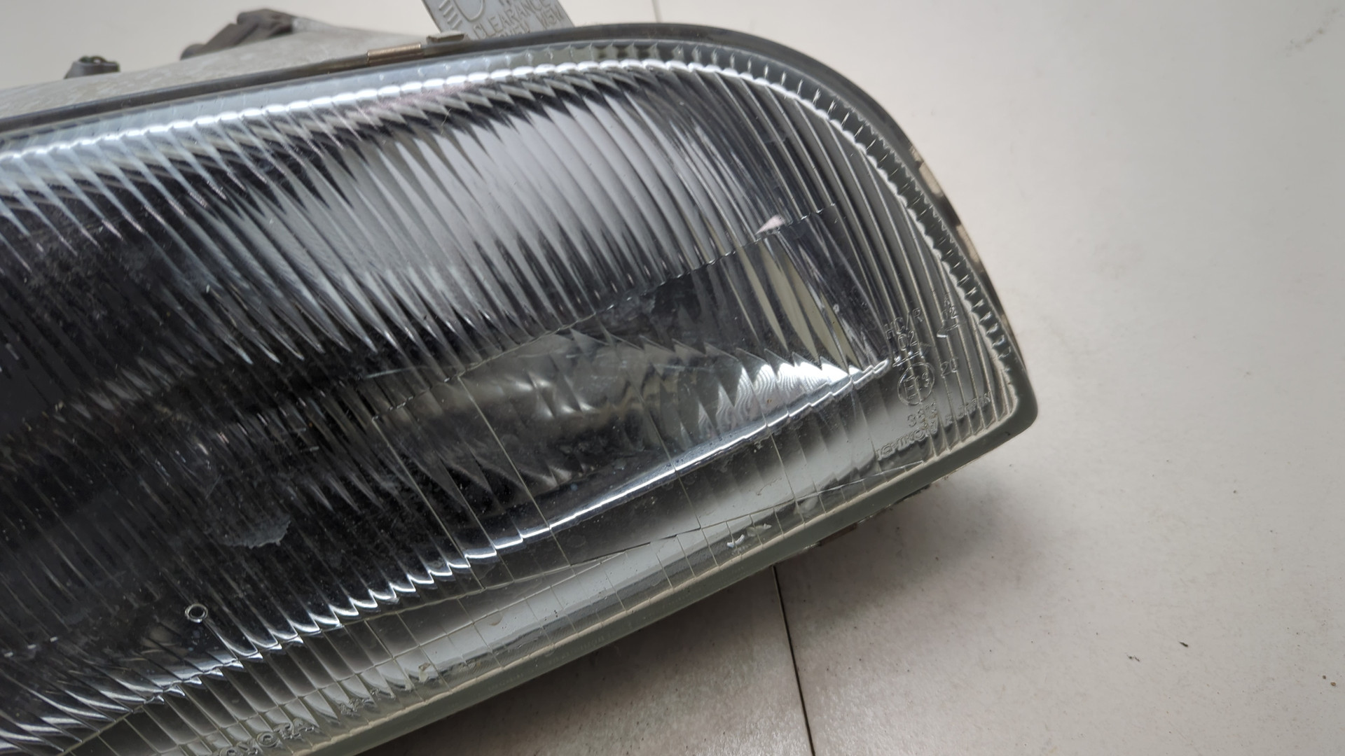 Фара правая